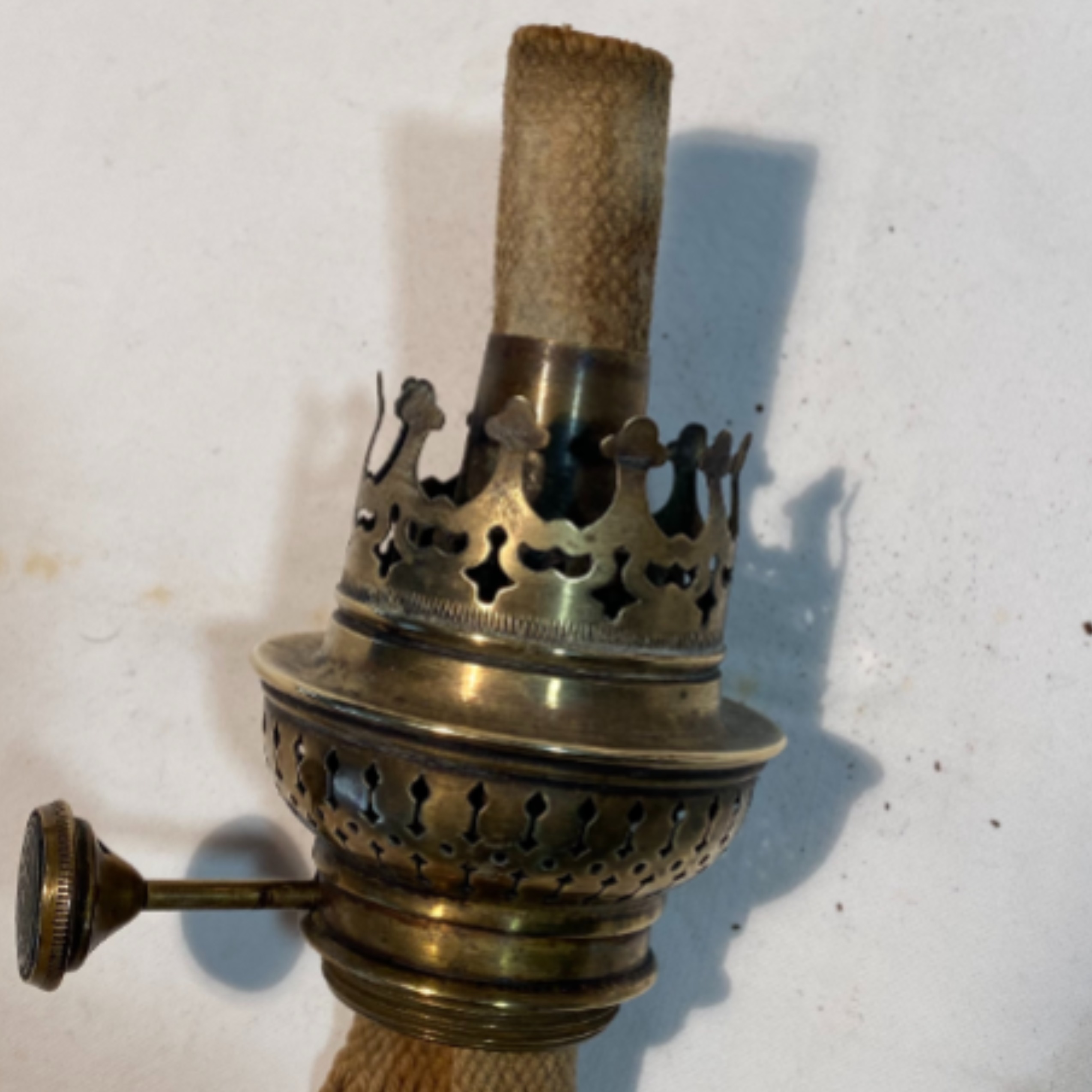 Lampe à pétrole Hugo Schneider Bon état - Vue 8 - 