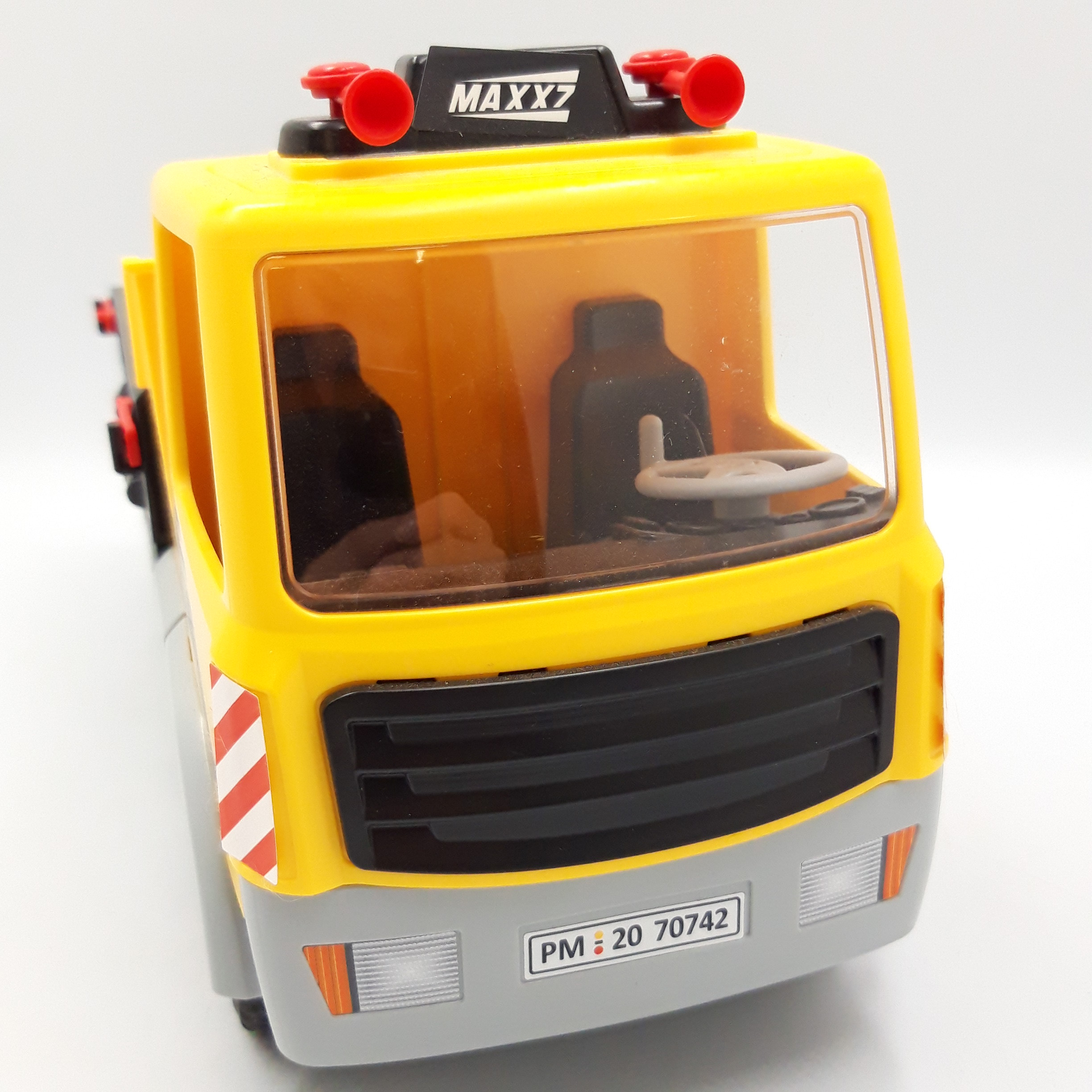 Playmobil référence d'origine 70742 'Site de travaux avec camion et ouvriers' 18 pièces - Bon état - Photo 5