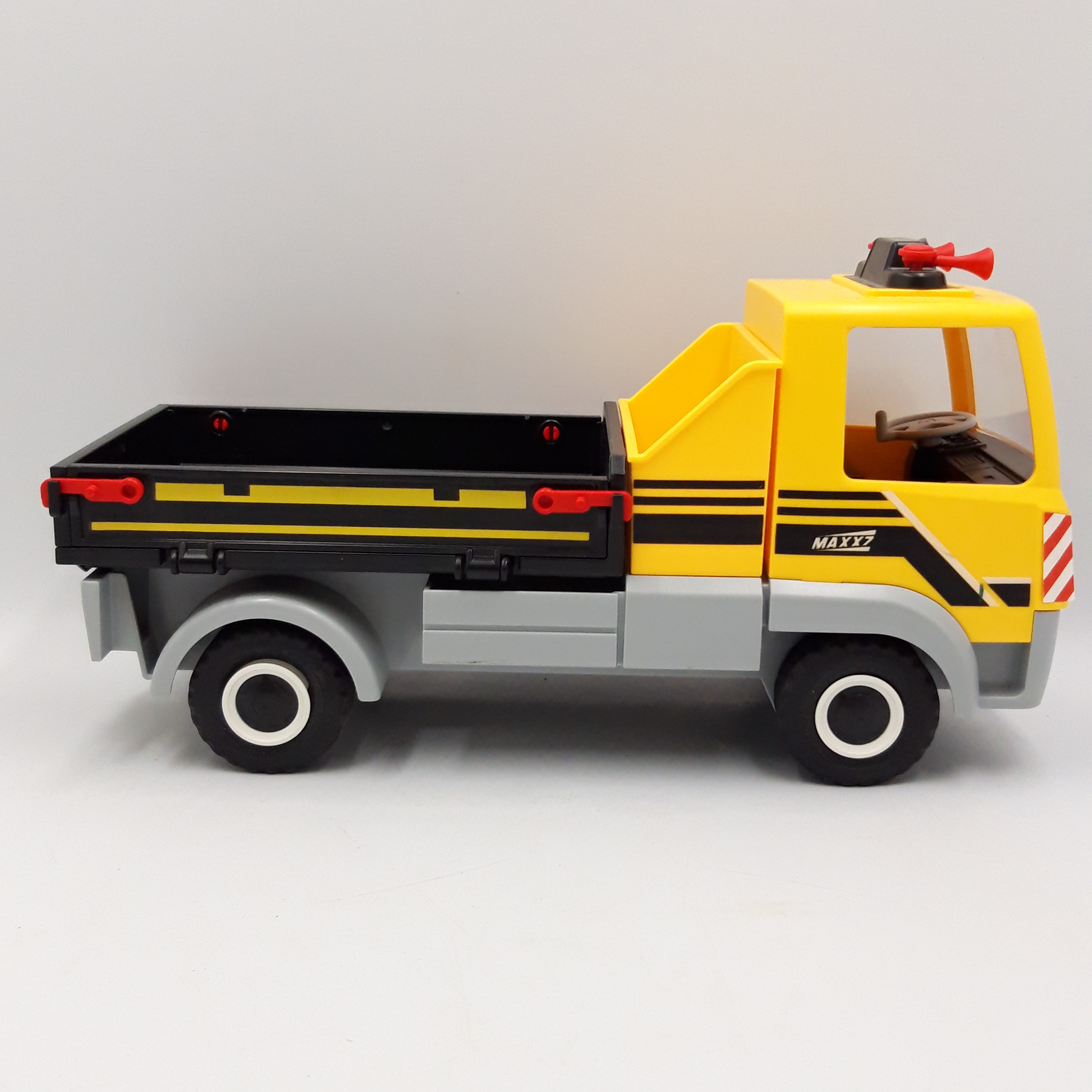 Playmobil référence d'origine 70742 'Site de travaux avec camion et ouvriers' 18 pièces - Bon état - Photo 7