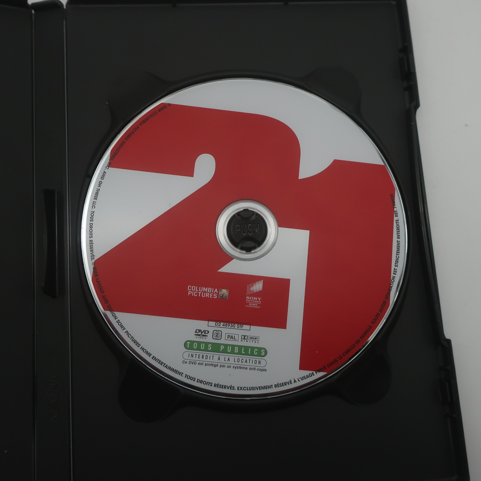 DVD 