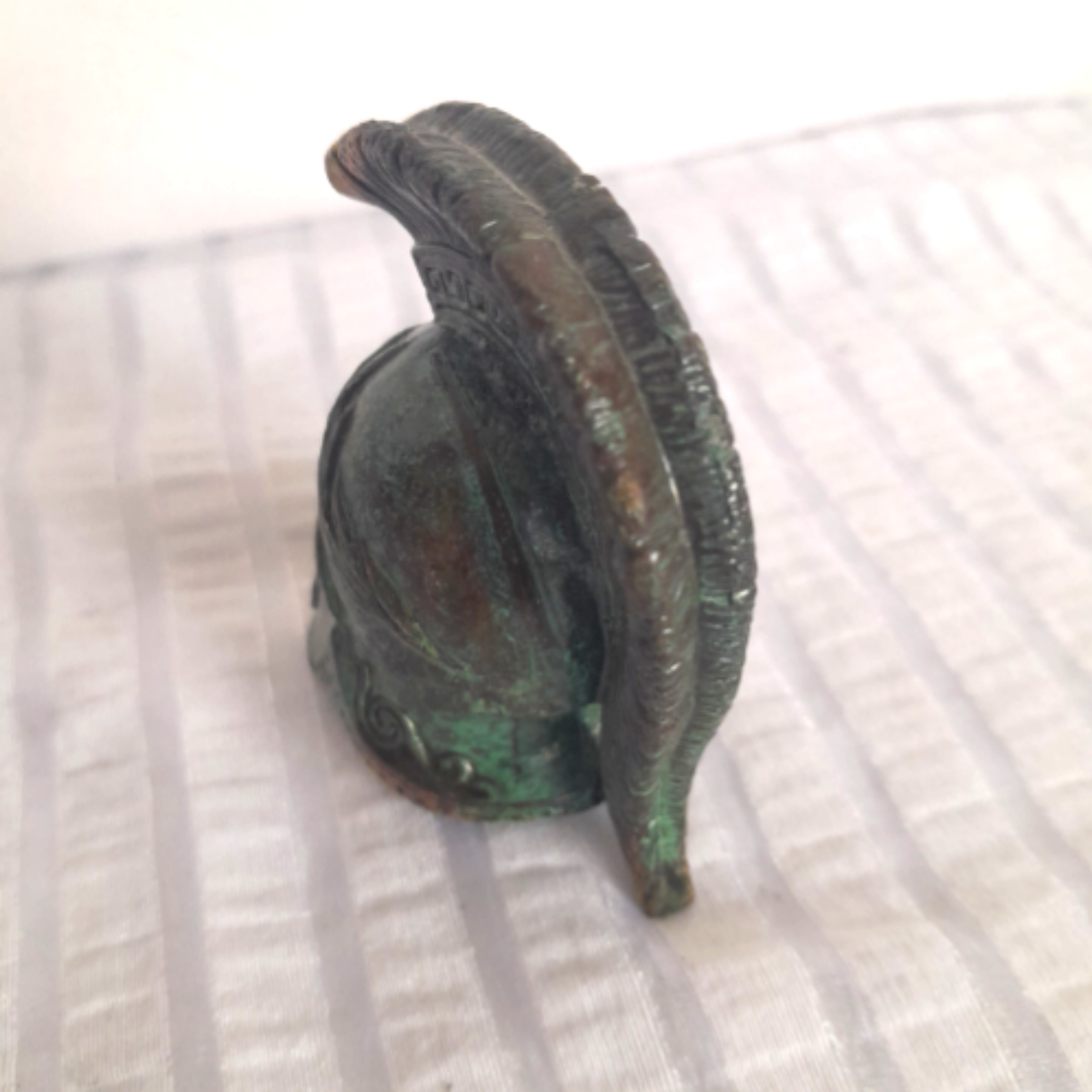BRONZE miniature, CASQUE GREC ancien et décoratif, de soldat - Photo 3