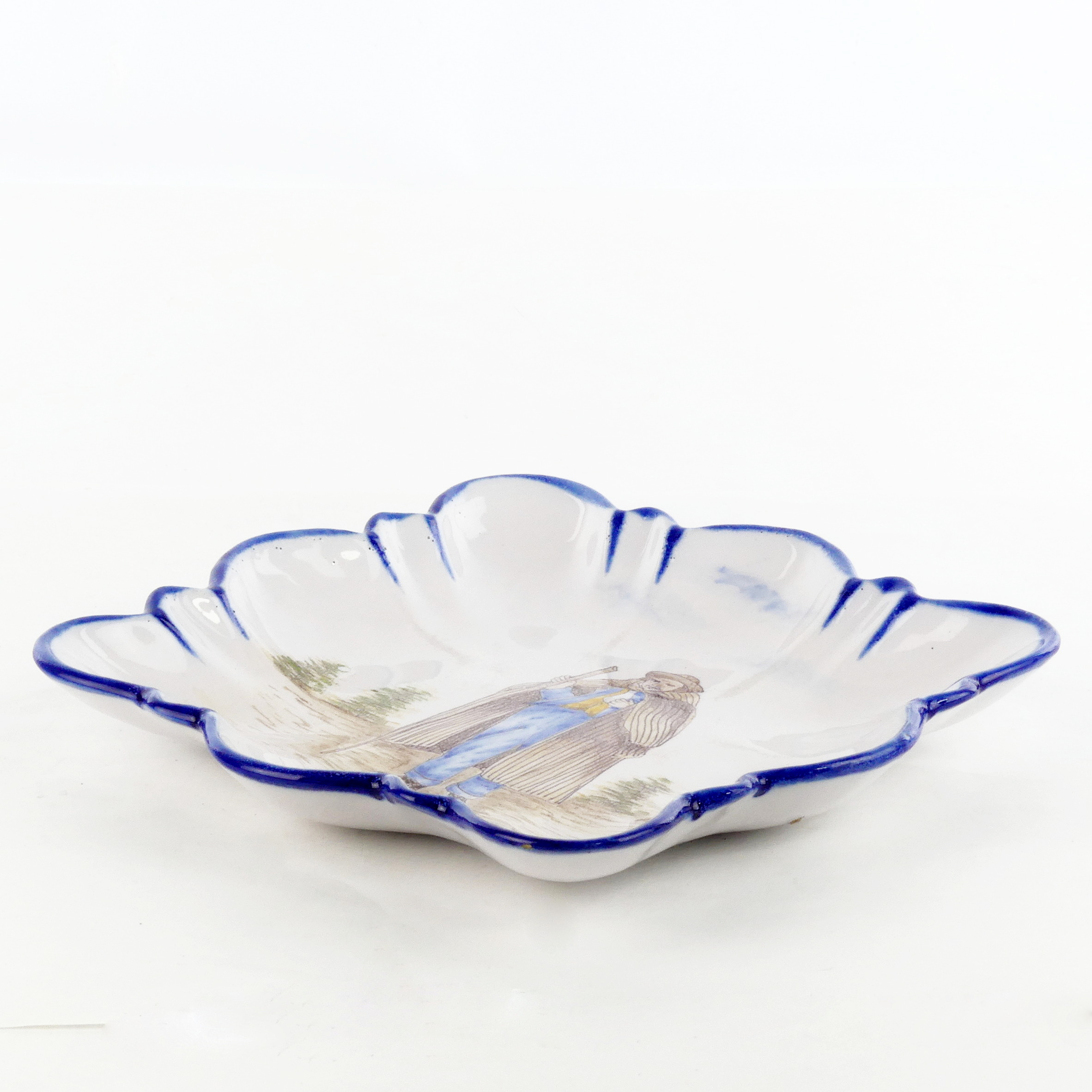 Ancien plat carré festonné en faïence de Charolles Bon état - Vue 5 - 