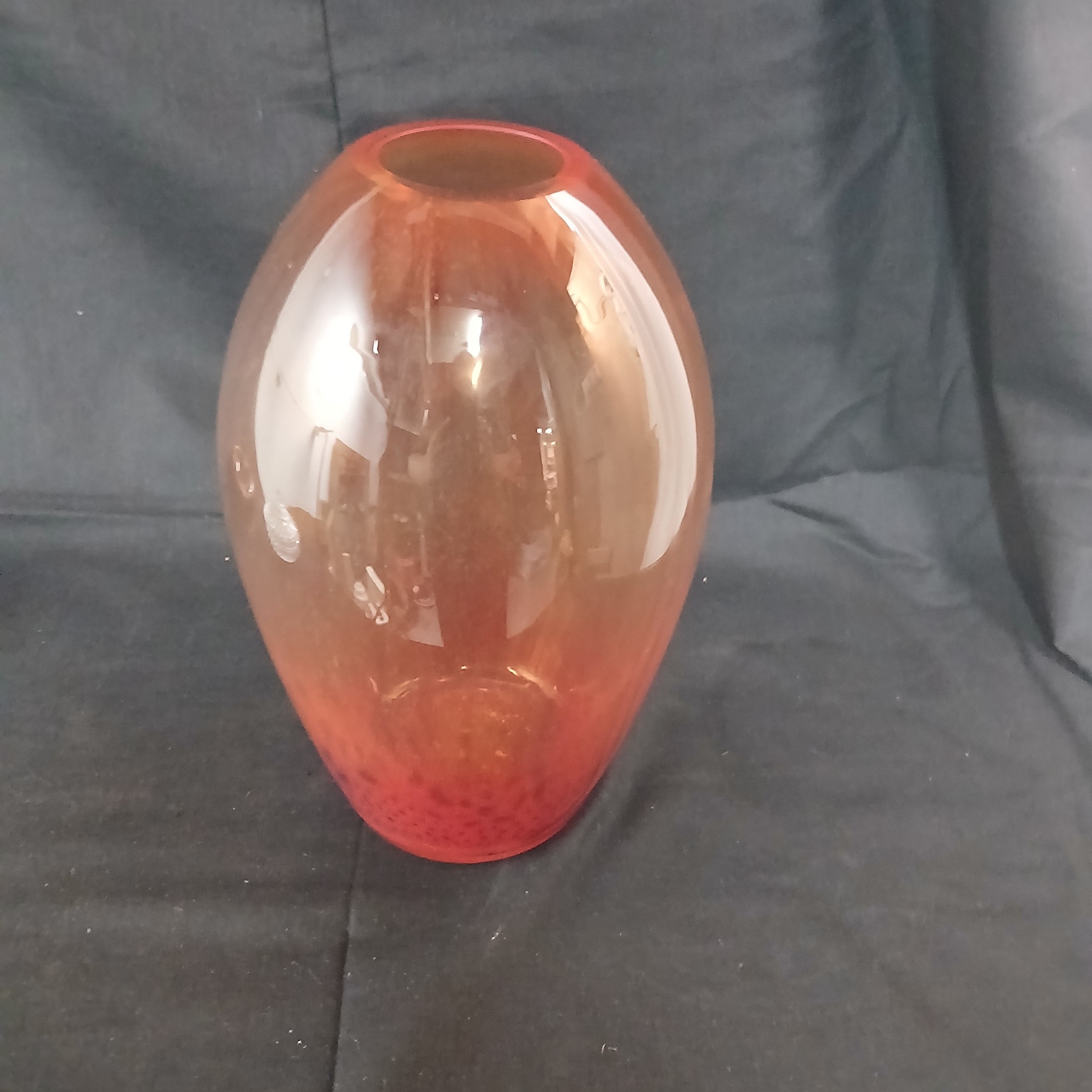 VASE ORANGE EN VERRE Bon état - Vue 2 - 