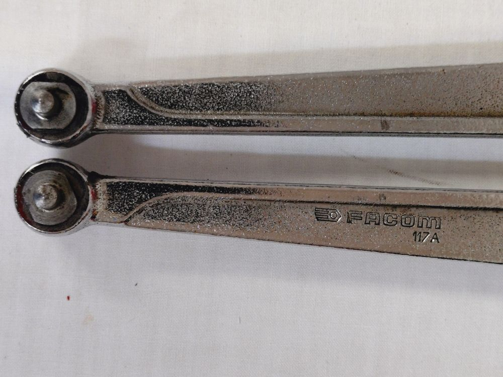 Clé pour écrou pèrcé FACOM (117A) - Photo 2