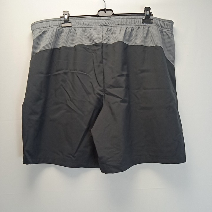 Voir photo 2 de Short de sport homme " STARTER " taille 2XL Short de sport homme " STARTER " taille 2XL - Vue 2 -