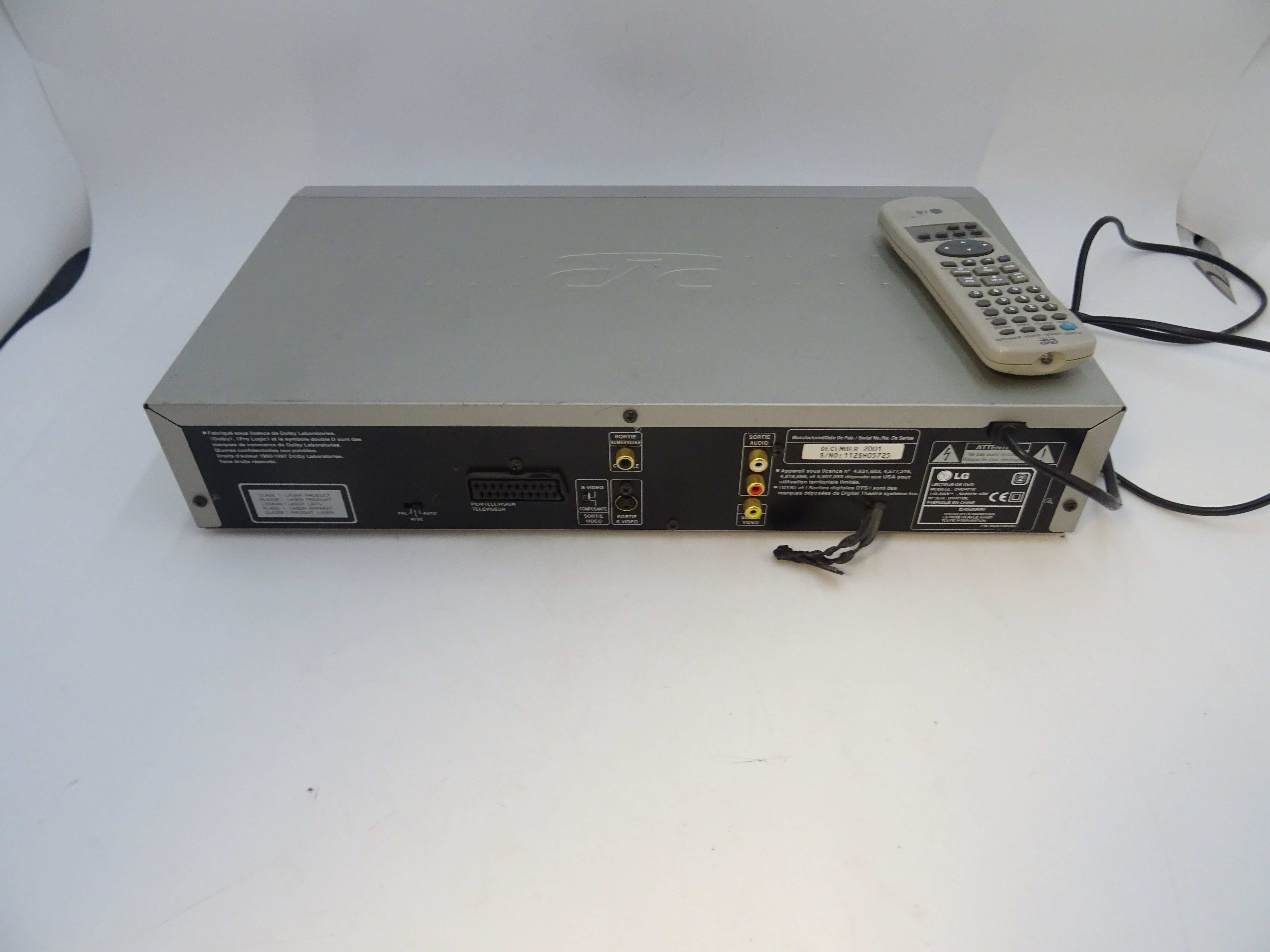 Voir photo 4 de Lecteur CD/DVD PLAYER DVD 4710 Lecteur CD/DVD PLAYER DVD 4710 État correct - Vue 4 -