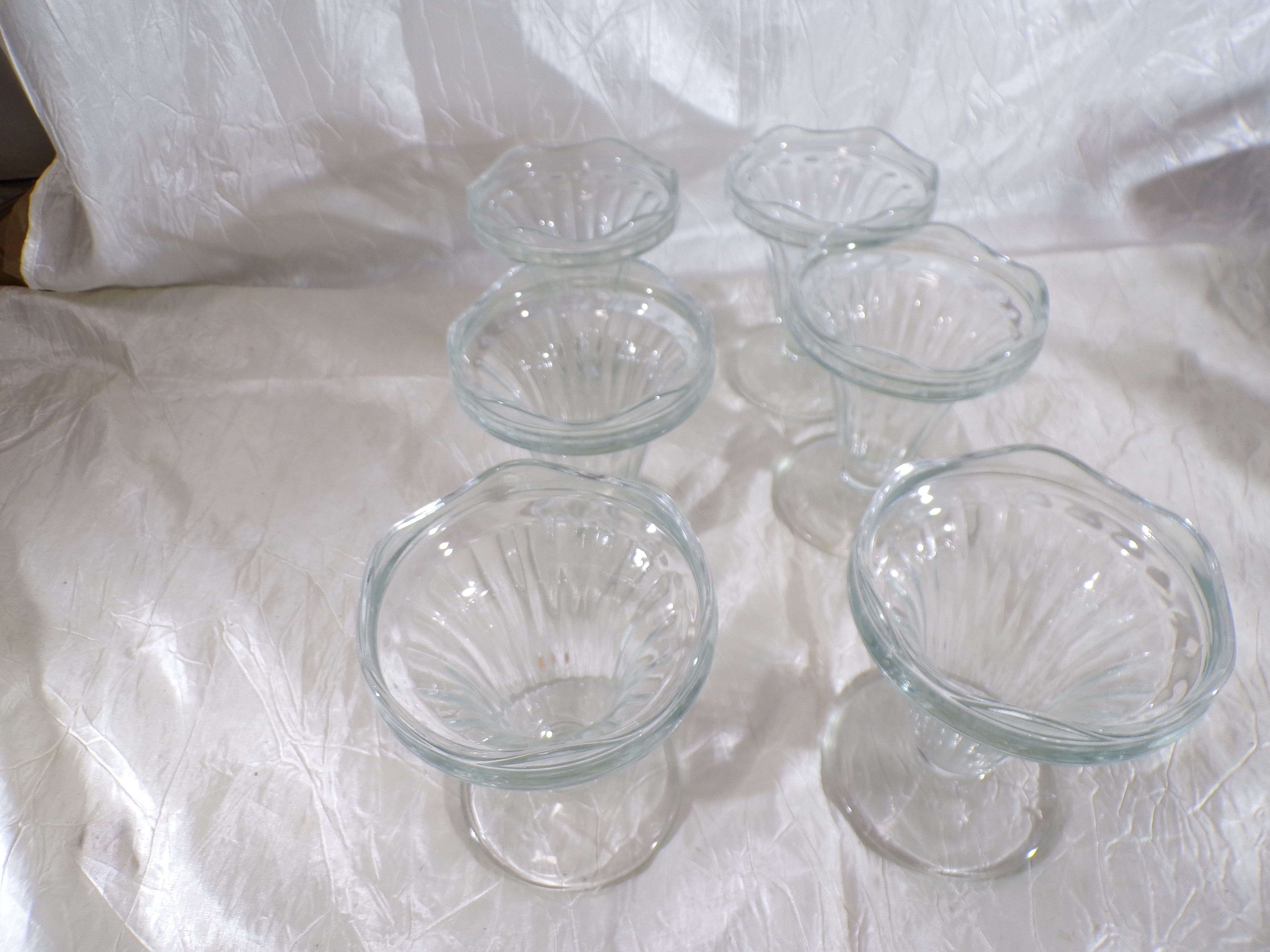Coupes à glace vintage( lot de 6 pièces) Très bon état - Vue 2 - 