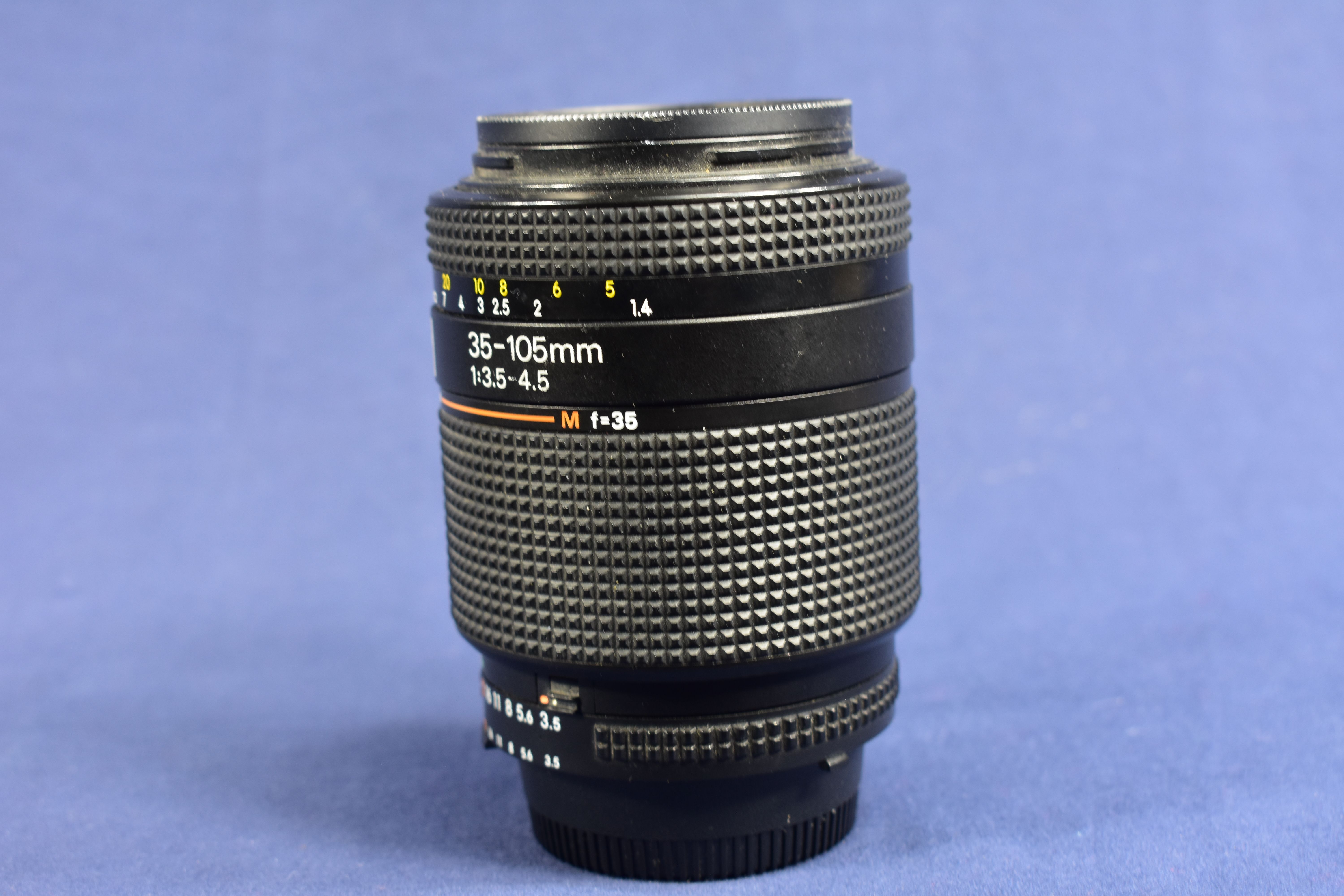 Appareil photo NIKON F 90, avec objectif de 50 mm, Objectif NIKON 35 - 105 mm, flash 1 ET 2 , 38 CT 7. - Photo 14