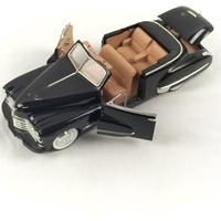 Voir photo 85 de Lot de 8 voitures miniatures de collection – Ferrari, Porsche, Mustang, Cadillac, Corvette Lot de 8 voitures miniatures de collection – Ferrari, Porsche, Mustang, Cadillac, Corvette Bon état - Vue 85 -