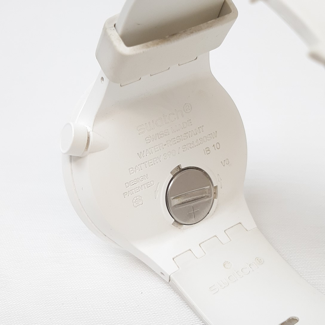 Montre swatch avec cadran transparent - Photo 3