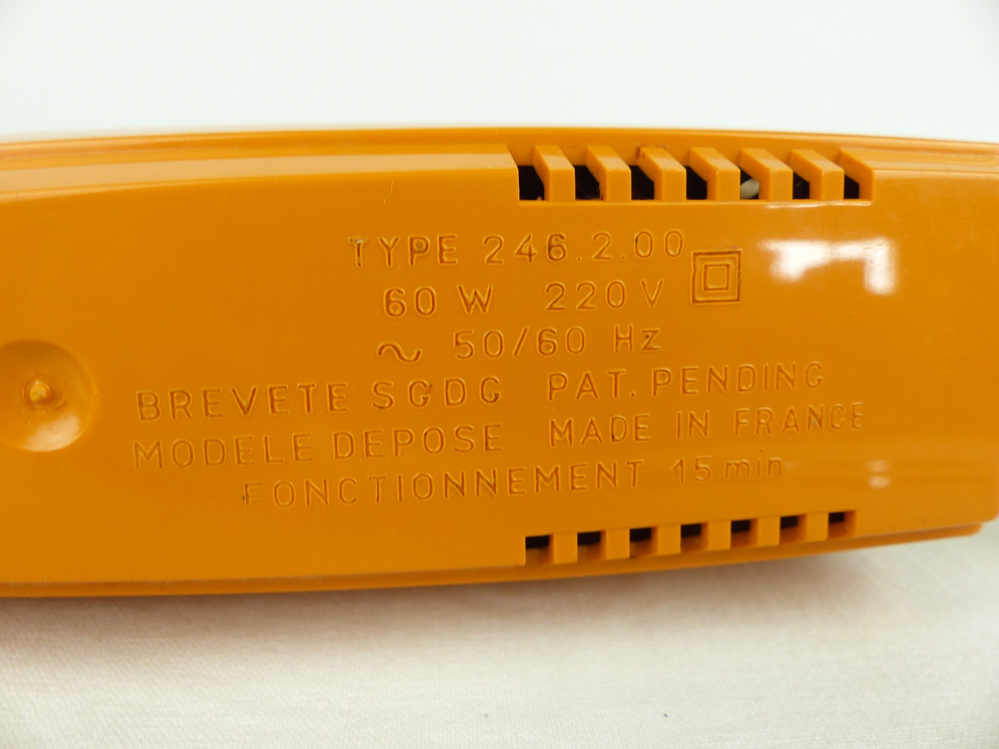 Couteau électrique Moulinex type 246, vintage années 70 - Bon état - Photo 8