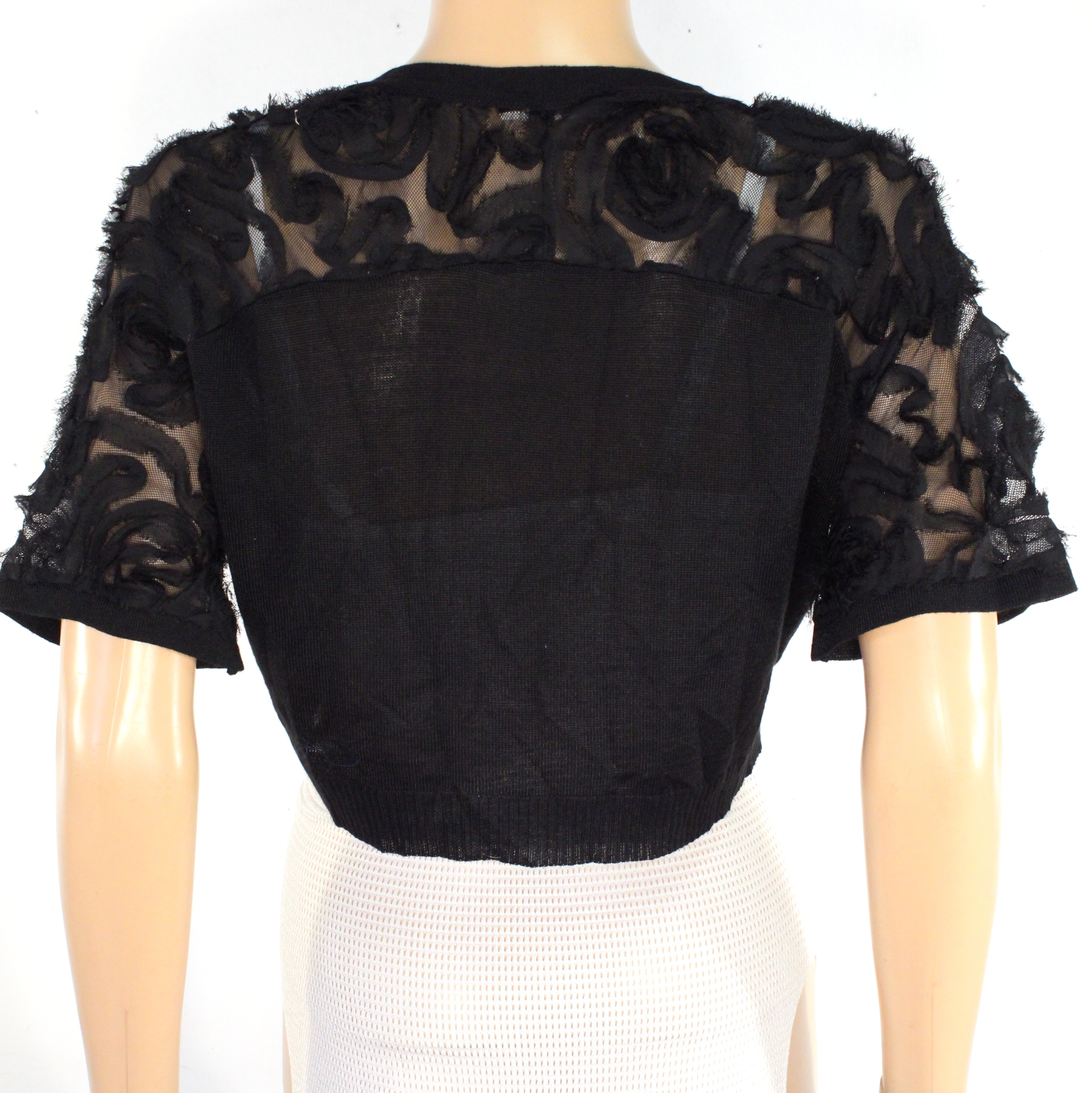 Gilet Femme /Boléro Noire Fleuri JAQUELINE RIU Taille 4 - Photo 1