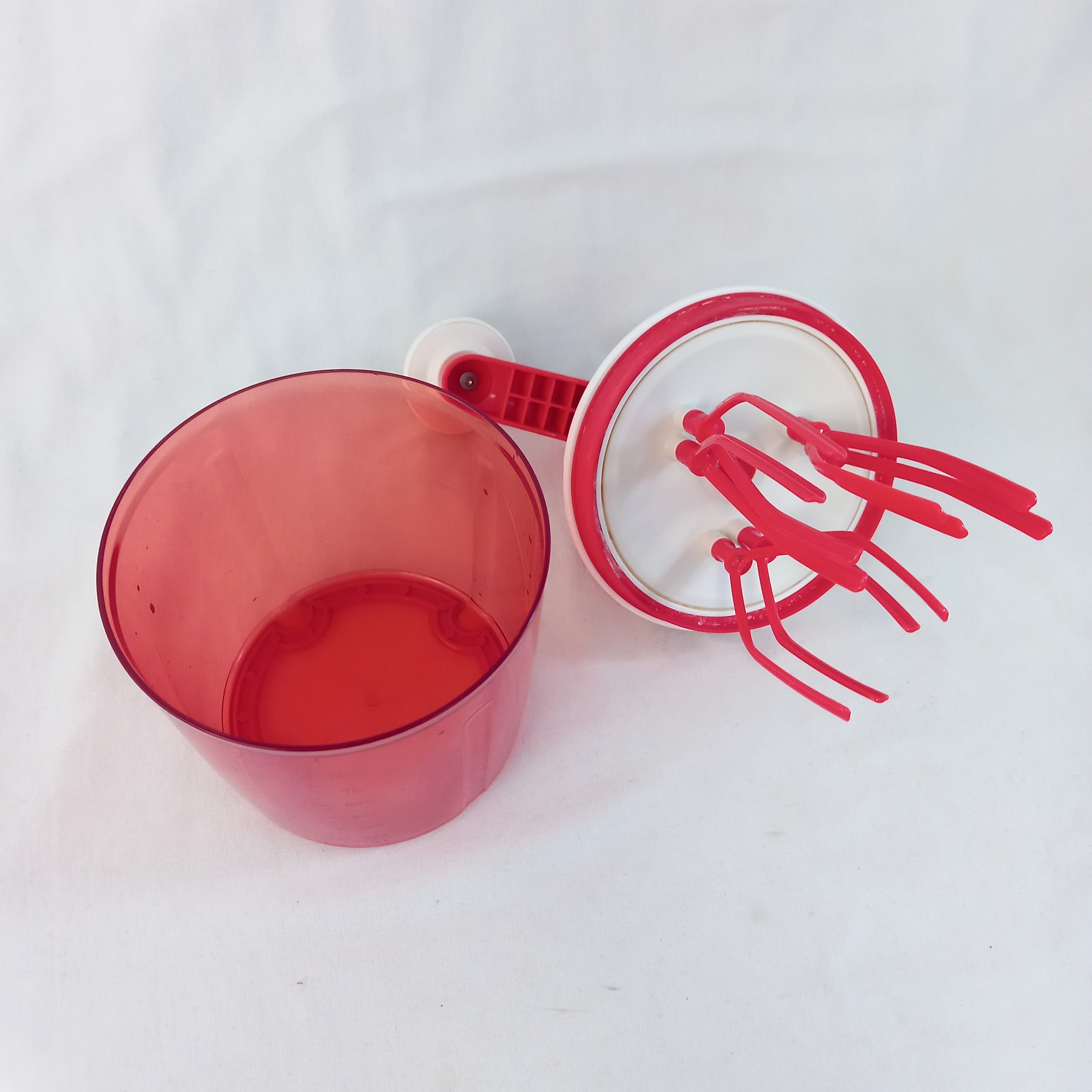 Batteur manuel Tupperware Speedy chef rouge Très bon état - Vue 2 - 