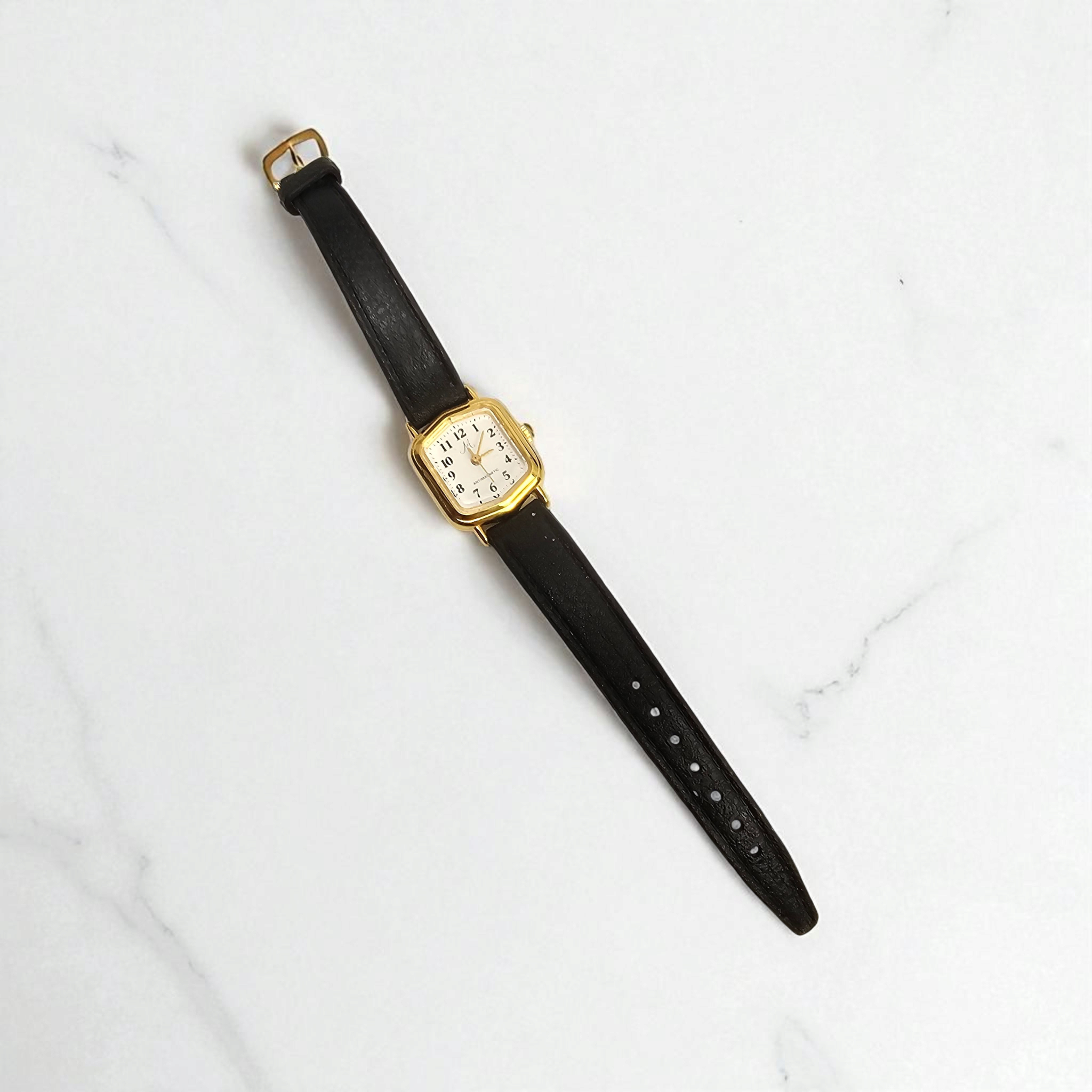 Montre Femme mécanique vintage 