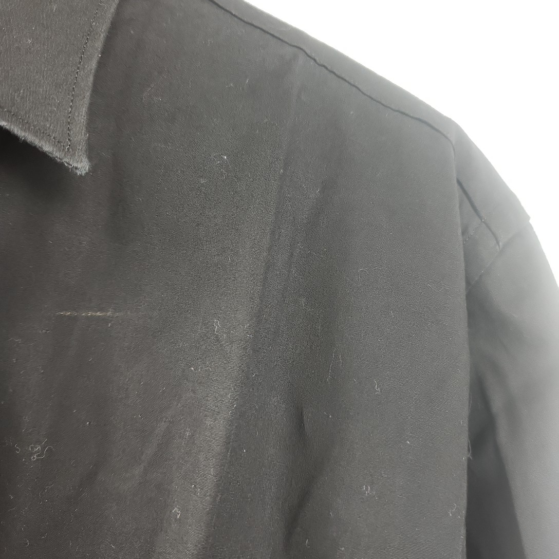 Voir photo 2 de Torrente - Chemise noire 100% coton - Taille 42/44 ( estimée) Torrente - Chemise noire 100% coton - Taille 42/44 ( estimée) Très bon état - Vue 2 -
