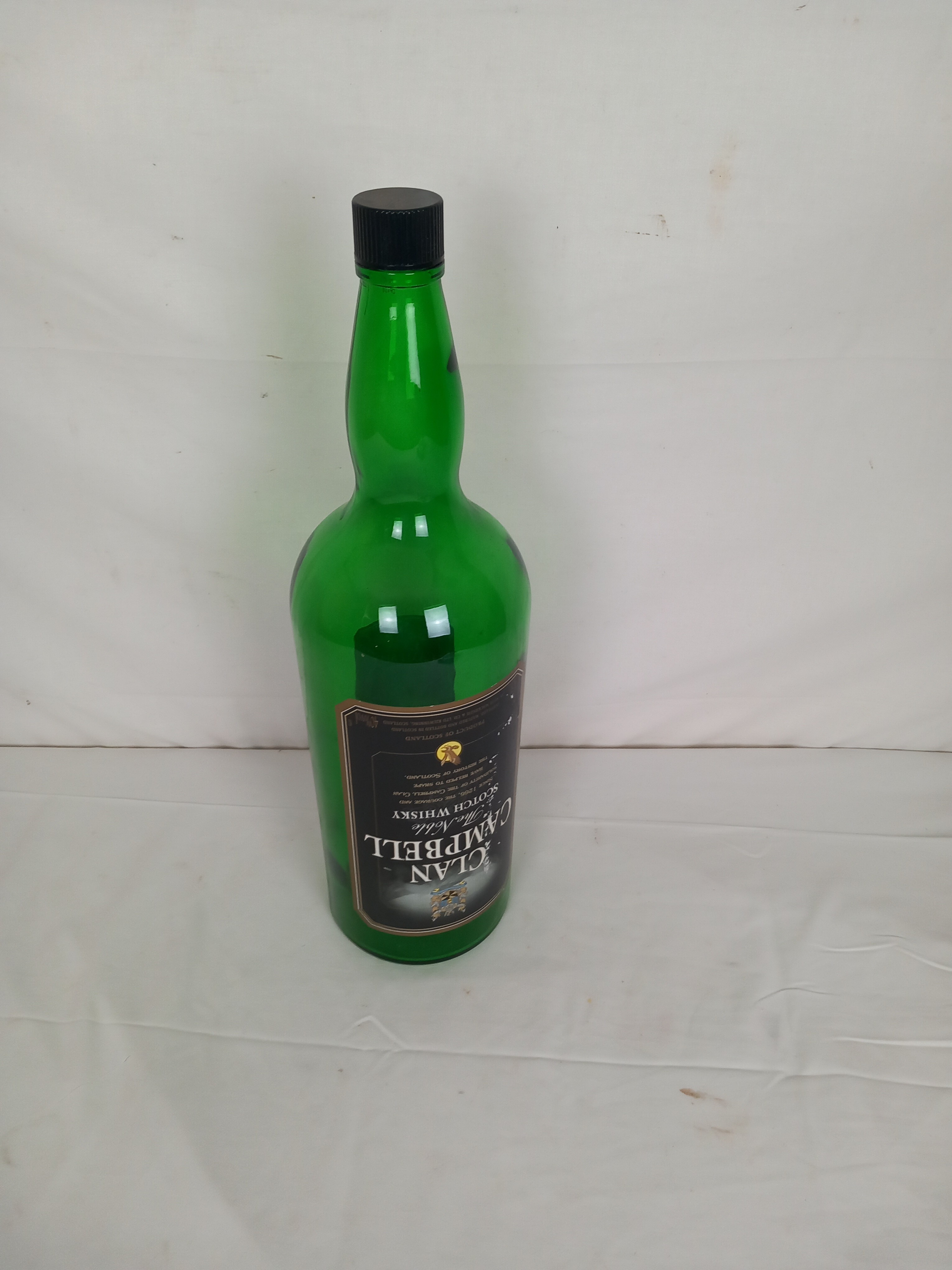 Lot De 2 Bouteilles Clan Campbell Vintage En Verres  Très bon état - Vue 2 - 