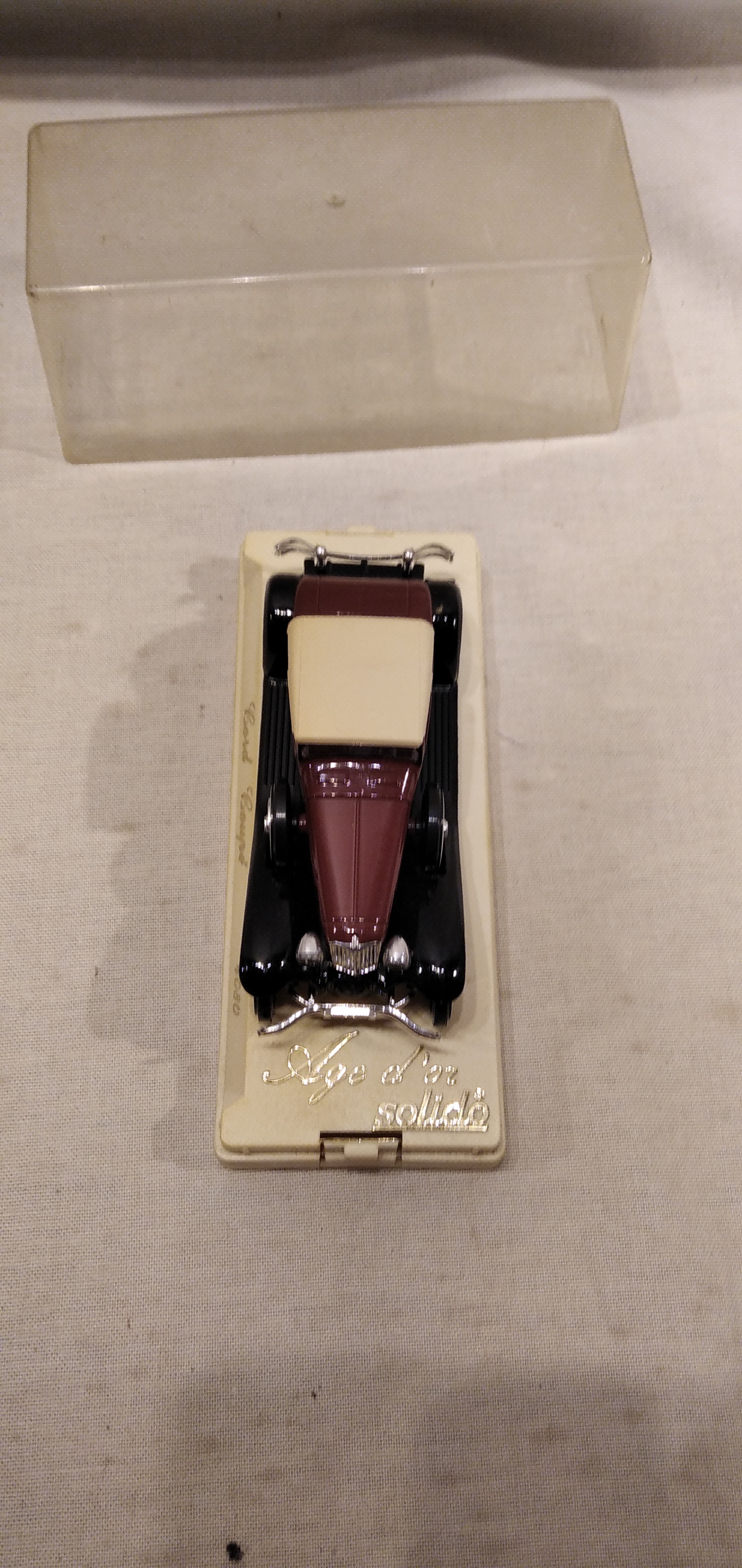 Solido 4080 Cord Coupé créme et marron  - Vue 4 - 