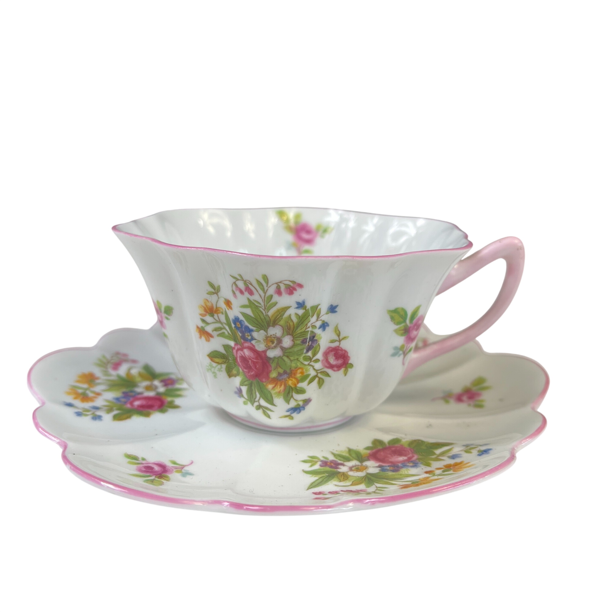 TASSE A THE ET SOUCOUPE SHELLEY - ANGLAISE - FINE BONE CHINA * Bon état -  reconditionné disponible sur Label Emmaüs