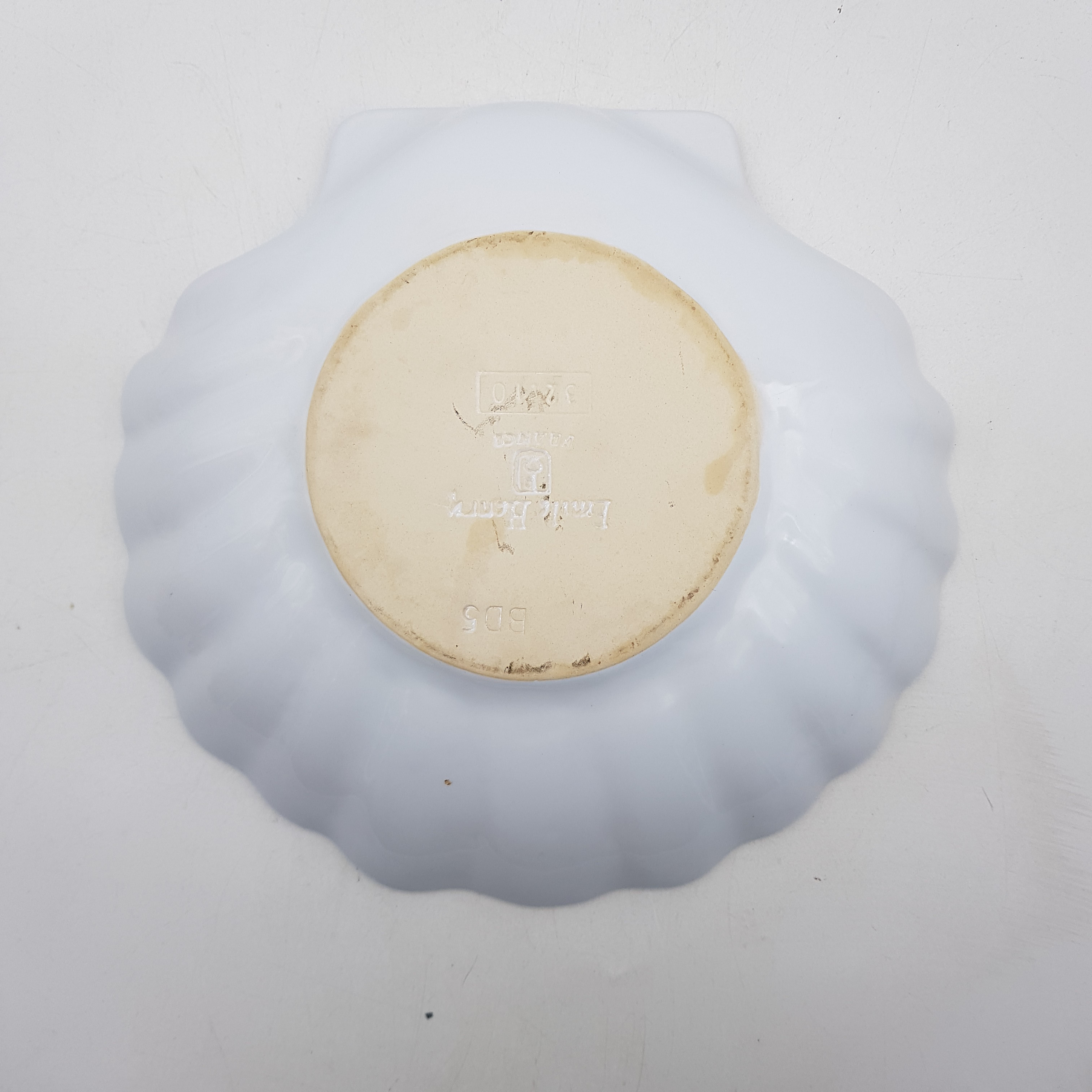 Voir photo 2 de Plat coquillage en céramique Plat coquillage en céramique Très bon état - Vue 2 -