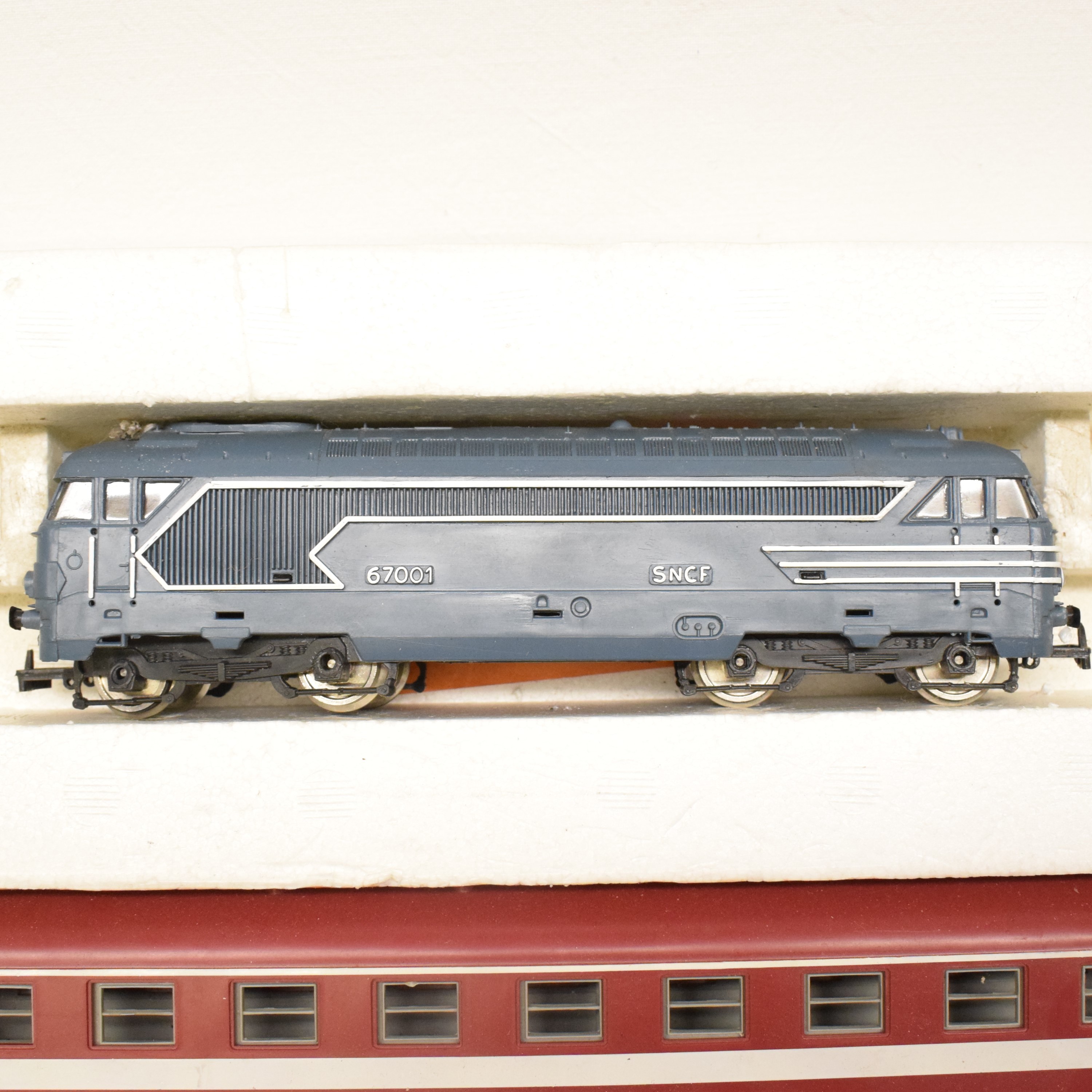 Boite circuit ferroviaire Jouef N° 7823 échelle HO le Trans Euro nuit ou T E N - État correct - Photo 5