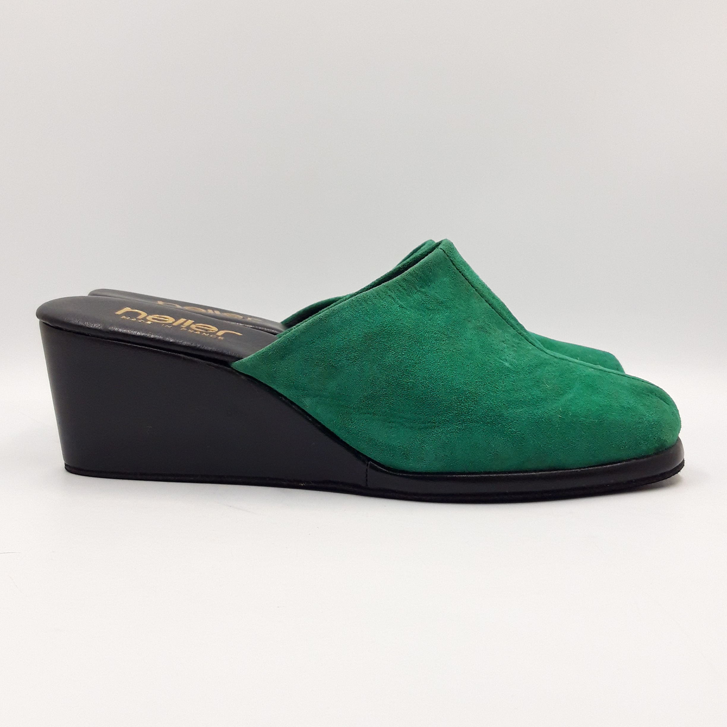 Voir photo 2 de Mules compensées en daim/ cuir vintage HELLER France, pointure 40 Mules compensées en daim/ cuir vintage HELLER France, pointure 40 Très bon état - Vue 2 -