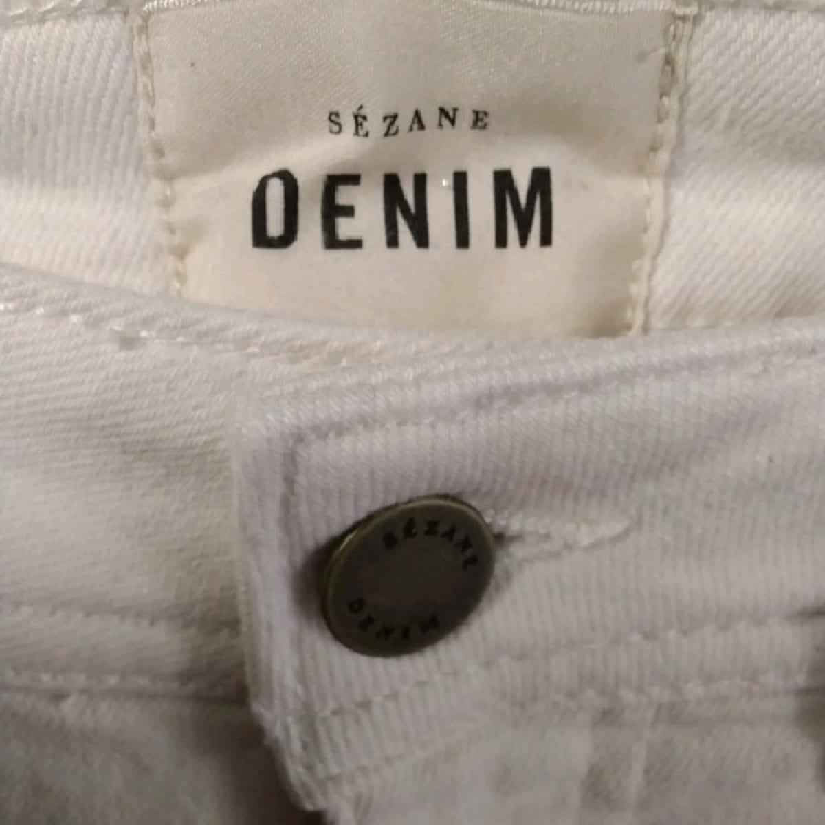 Voir photo 5 de Sezane - jeans en coton - taille 36 Sezane - jeans en coton - taille 36 Très bon état - Vue 5 -