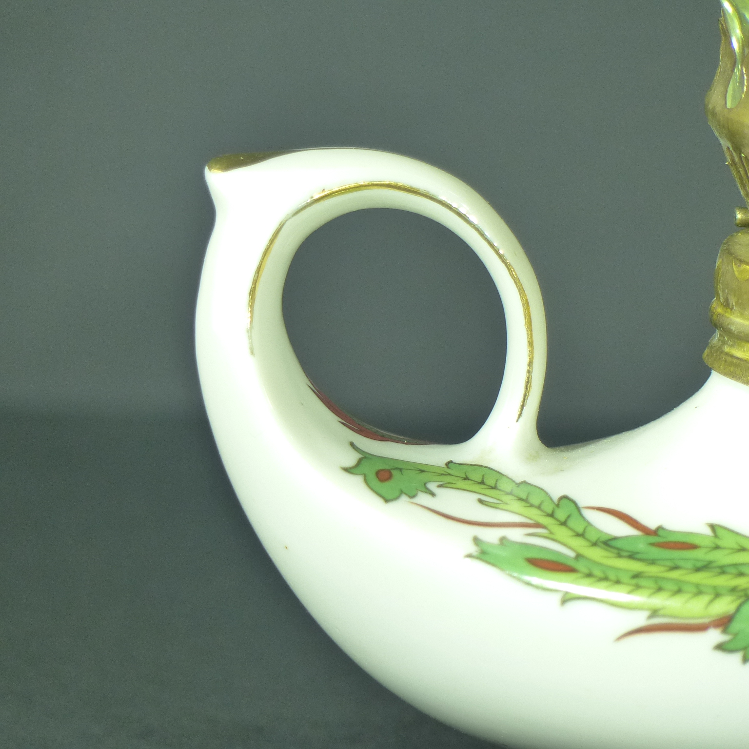 Lampe à huile "Aladin" en céramique, décor dragon et faisan Bon état - Vue 2 - 
