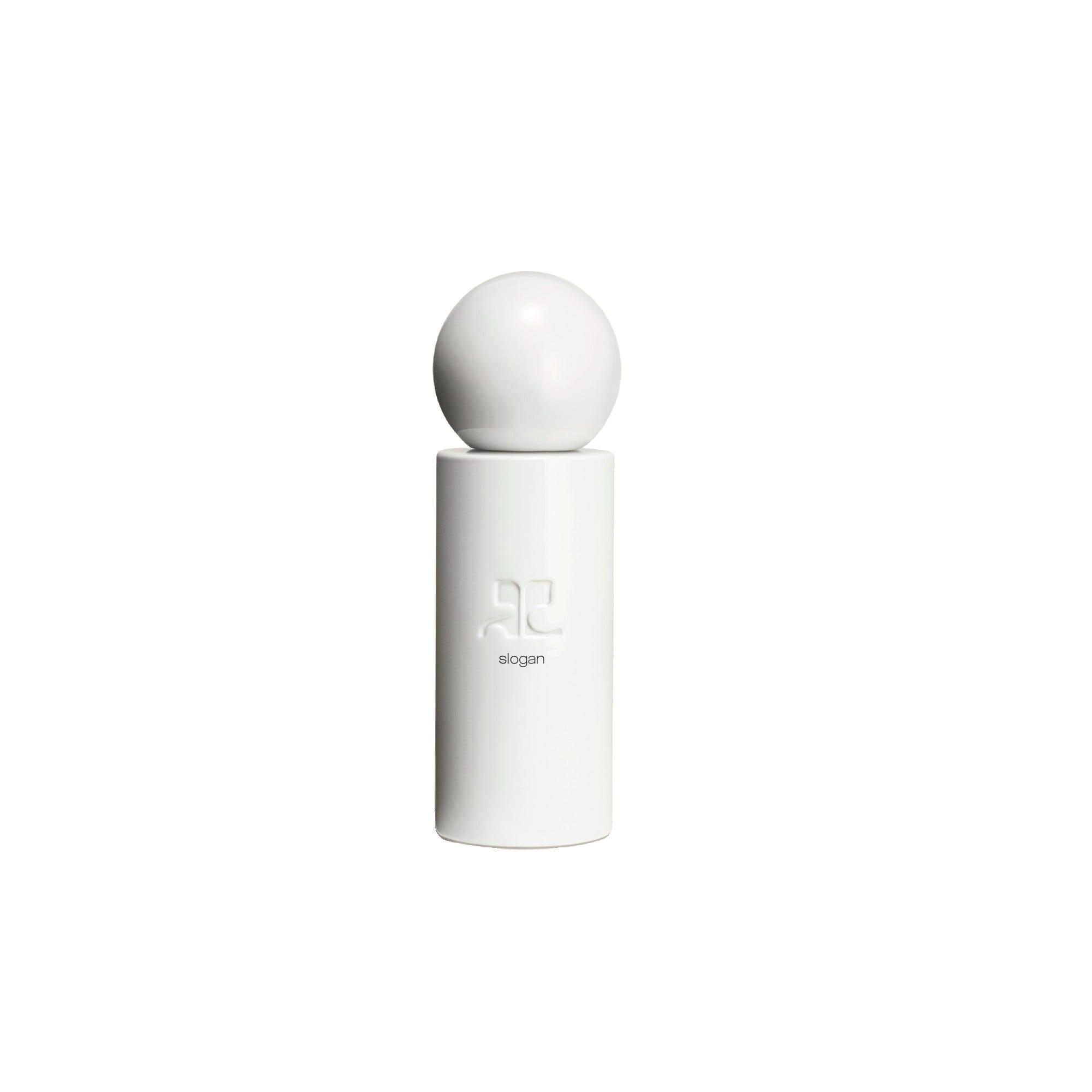 Courreges Slogan