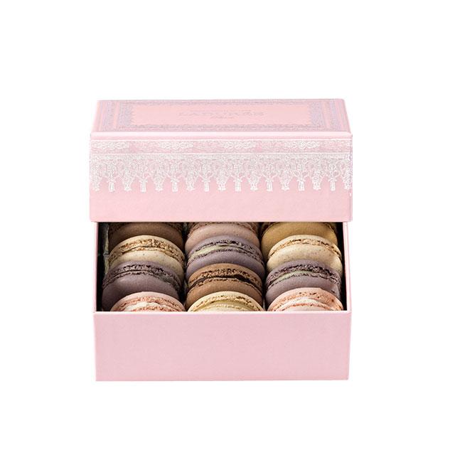Extime - Ladurée 12 macarons gift box - Napoléon III - Pink