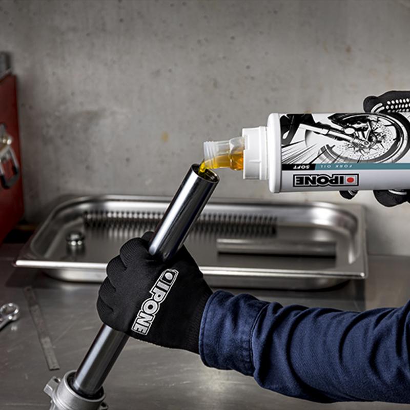 IPONE Huile de fourche FORK 5 1L 2