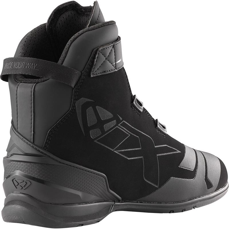 IXON Baskets BULL 2 WP ULTRA 2