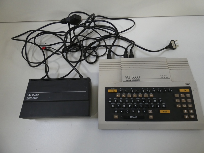 Micro ordinateur VG5000u Schneider - Très bon état sur Label Emmaüs