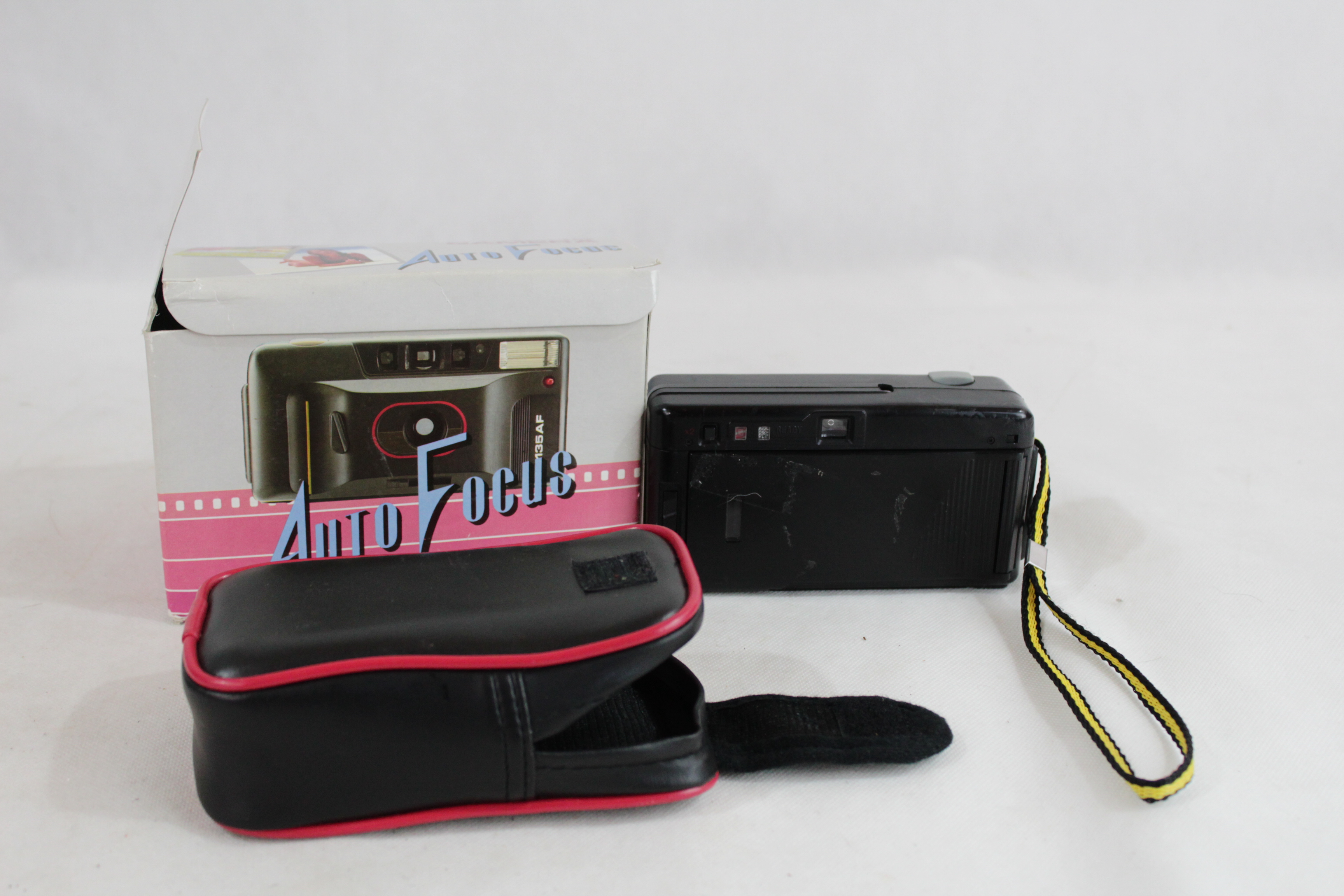 Appareil photo AUTTO FOCUS AF 35 . S 35 MM GLASS LENS - Bon état - Photo 4