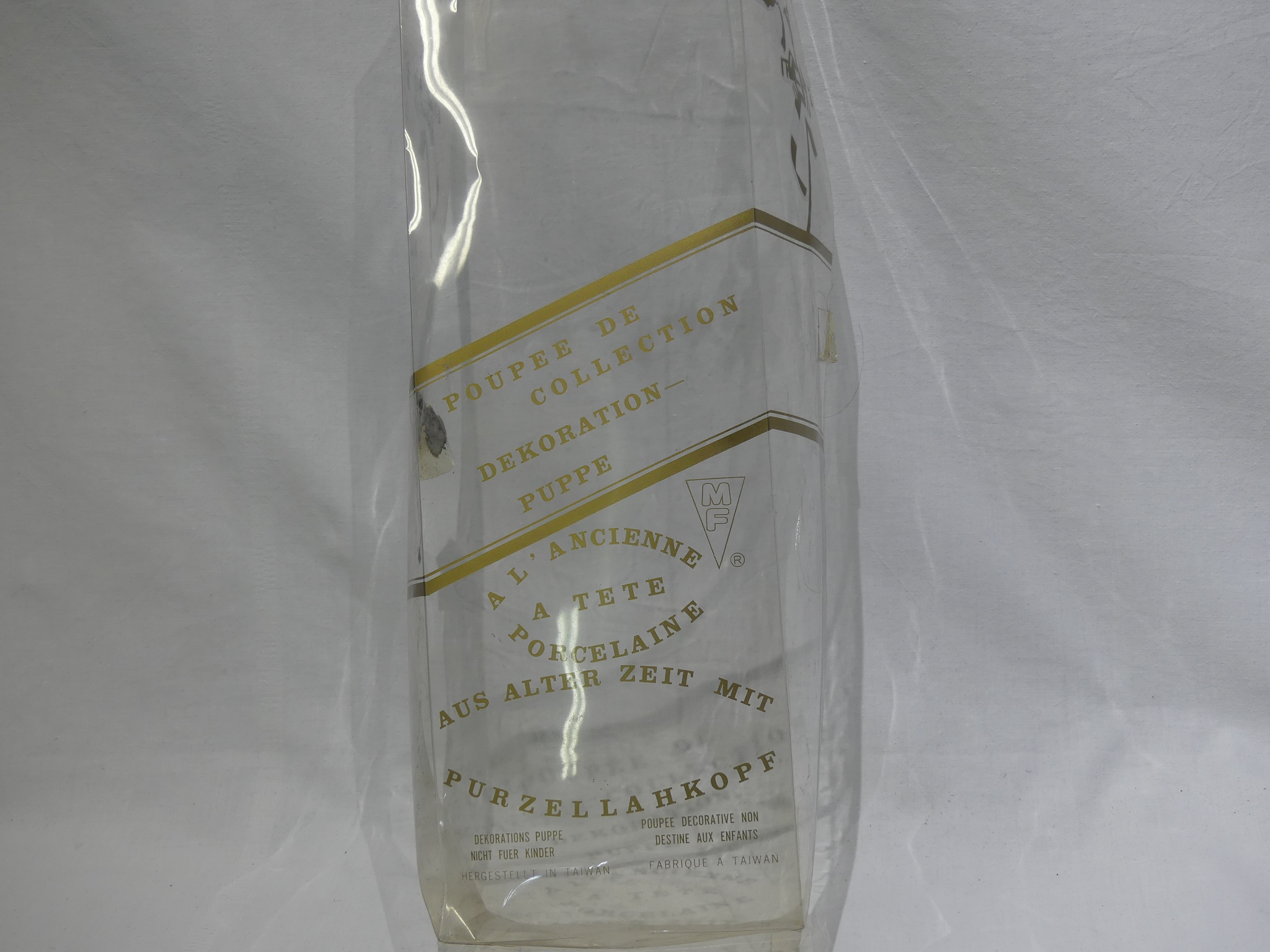 Poupée ancienne de collection avec tête porcelaine marque MF Bon état - Vue 3 - 