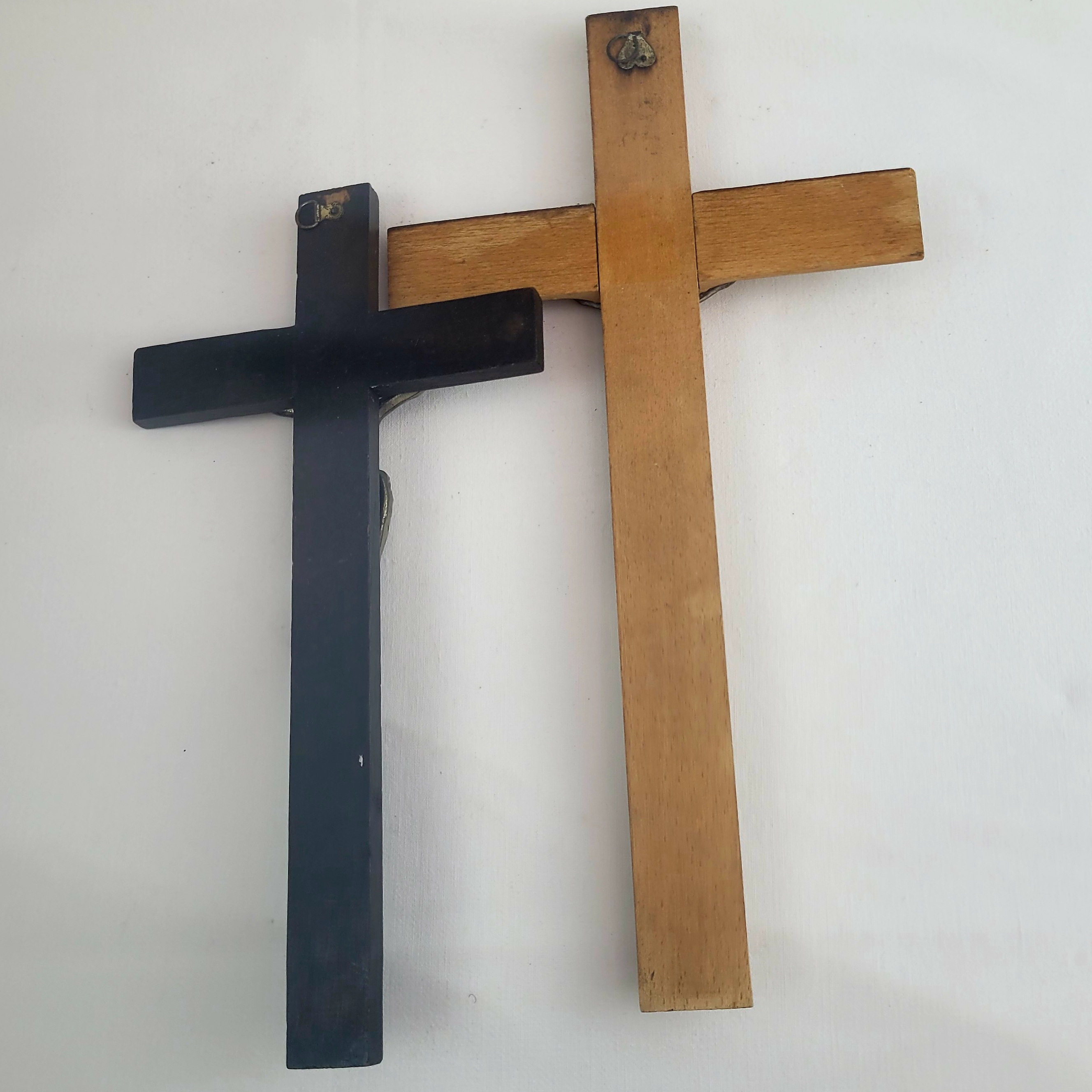 Lot de deux crucifix en bois vintage  - Photo 1