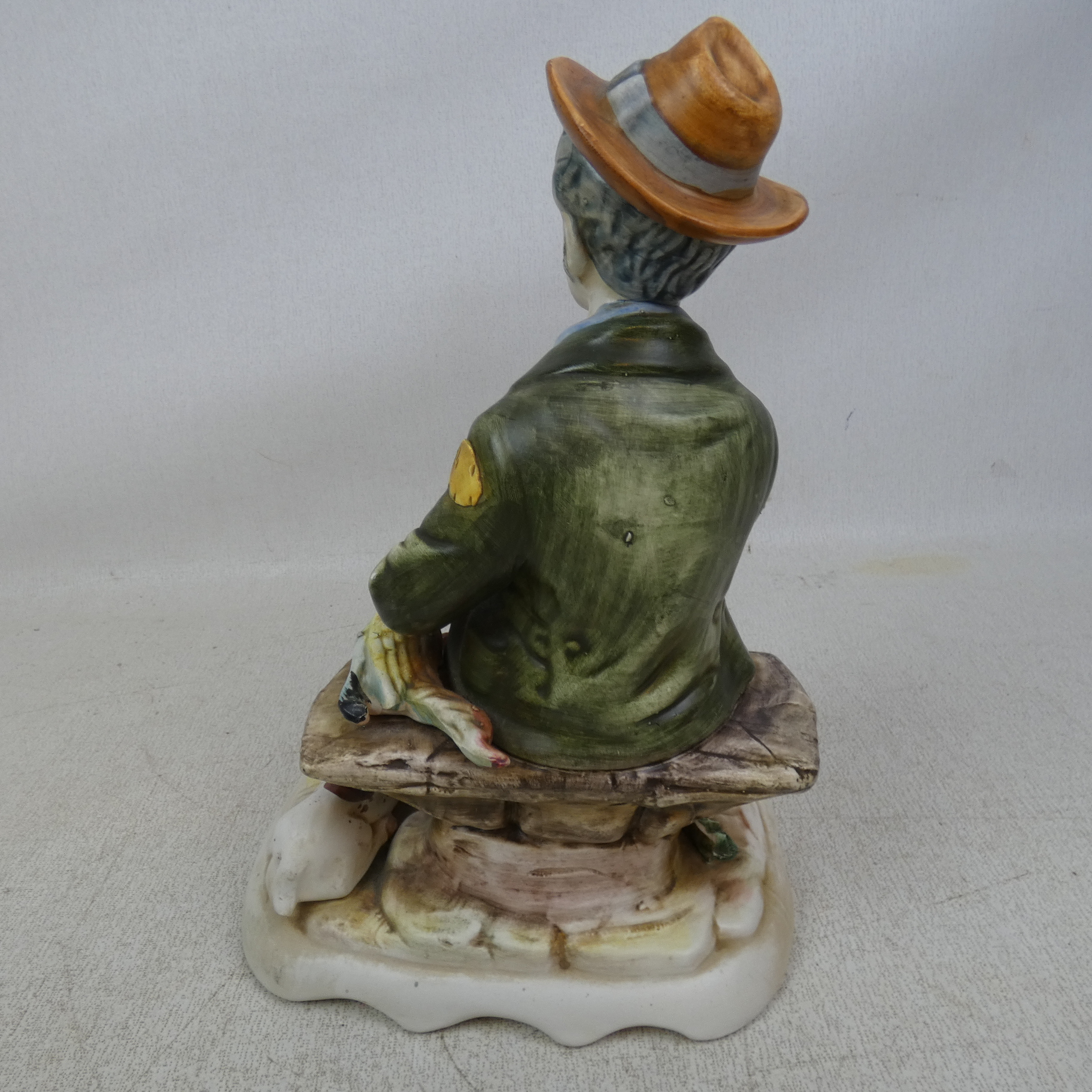 Figurine "Chasseur" en Porcelaine de Capodimonte Vintage - Fabriquée en Italie  - État correct - Photo 6