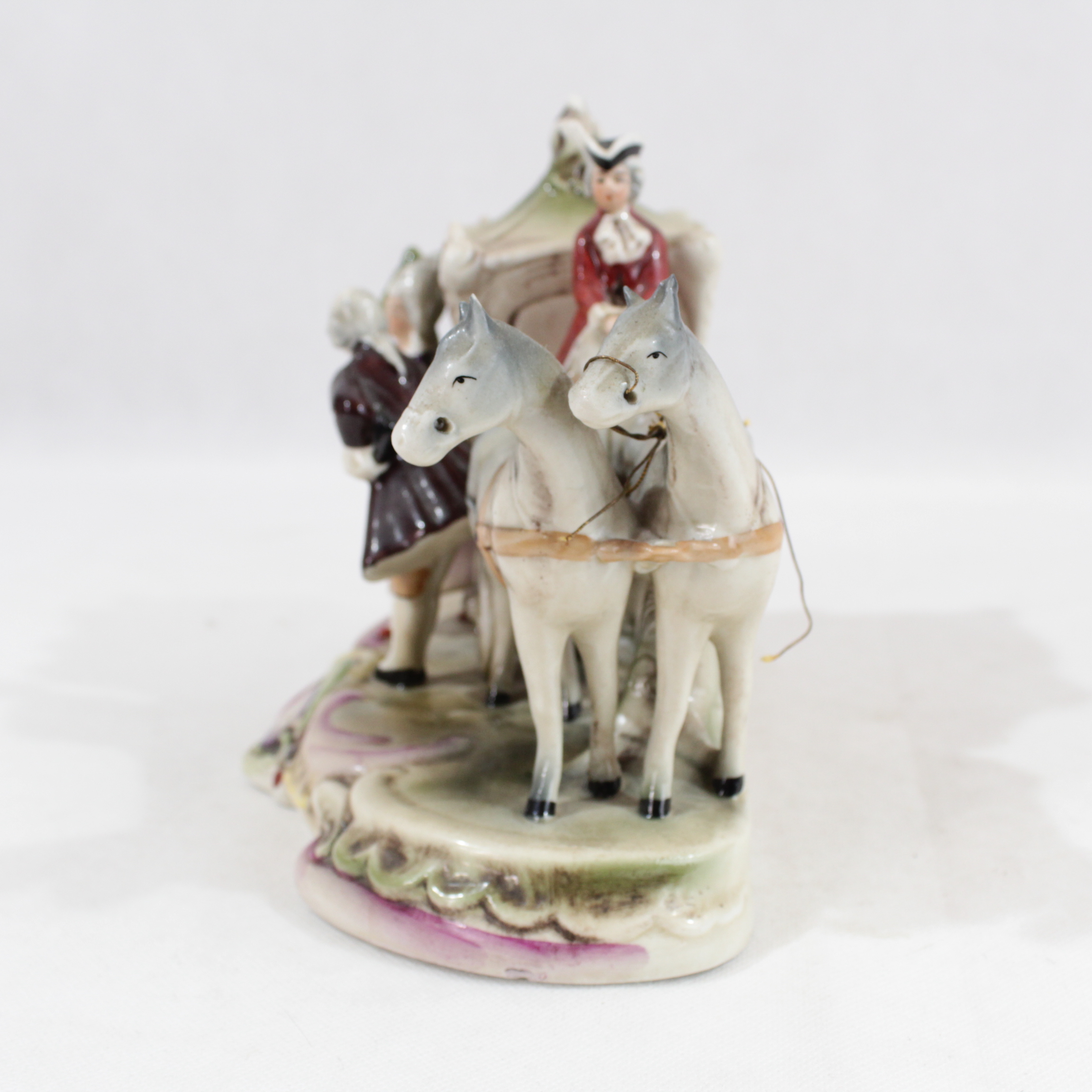  Carrosse et figurines en porcelaine de SAXE  Très bon état - Vue 2 - 