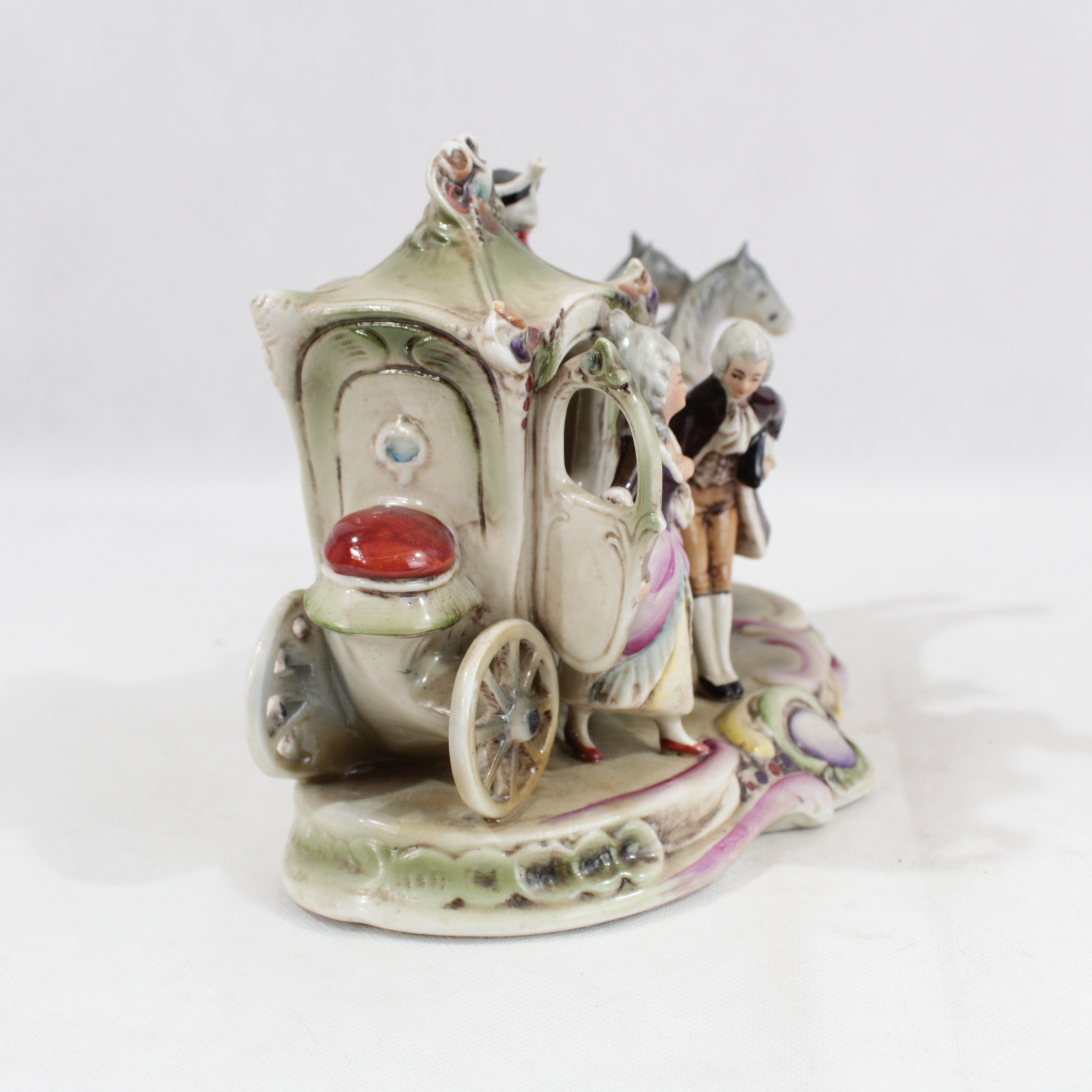  Carrosse et figurines en porcelaine de SAXE  Très bon état - Vue 4 - 