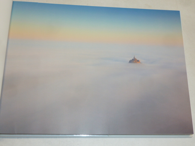 Vol au-dessus de la grande baie du Mont St Michel. - Photo 5