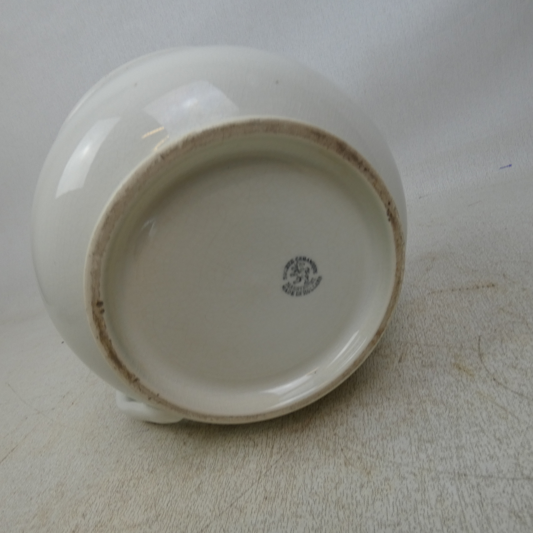 Pot de Chambre/Vase de Nuit avec Anse Signé 