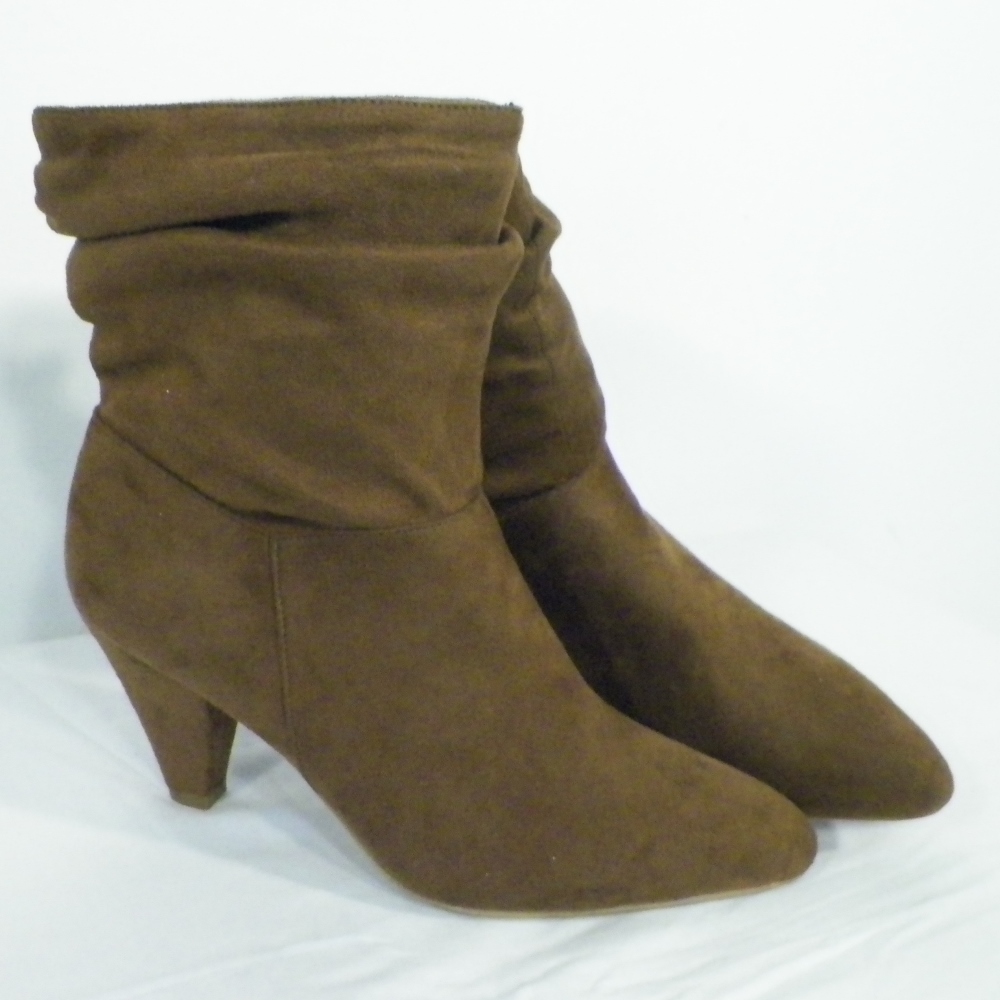 Bottine Femme Fauve BLANCHE PORTE P 40. - Photo 2