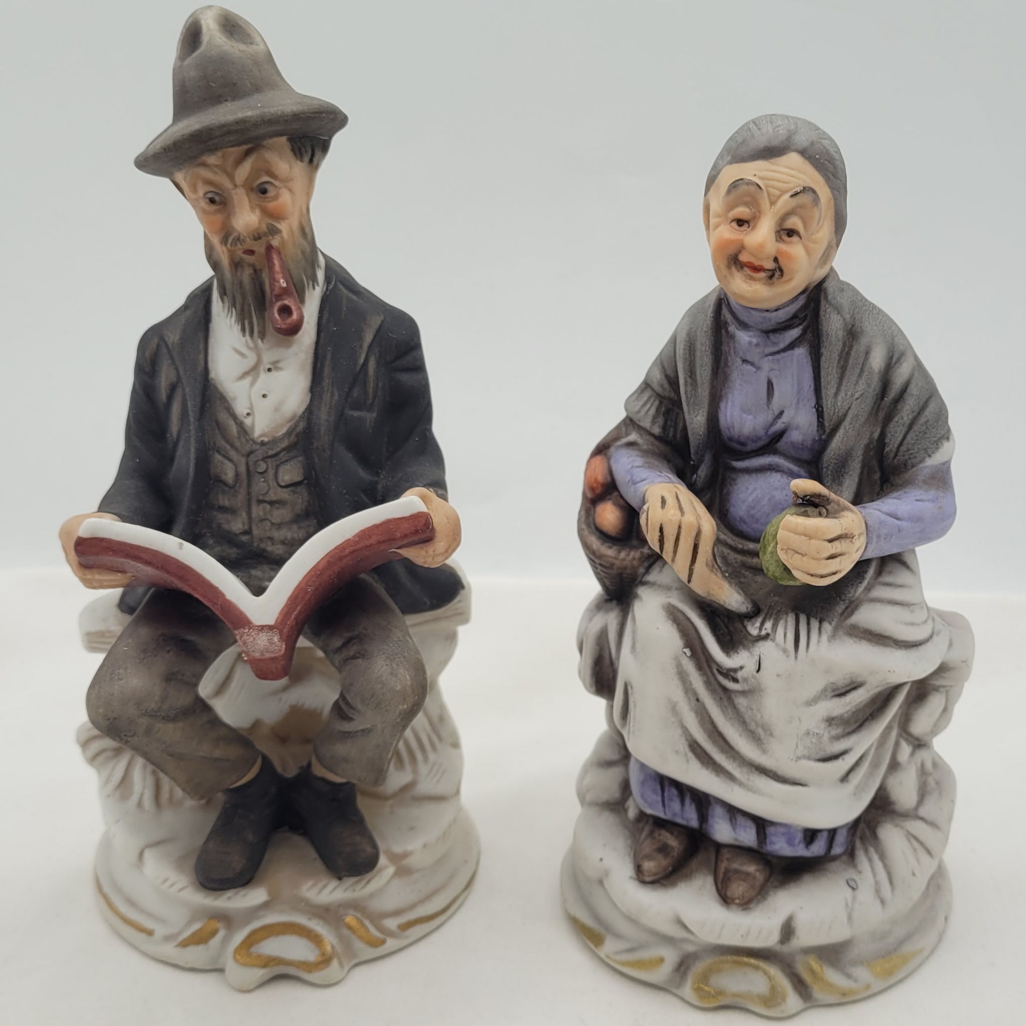 Lot de deux Statuettes en porcelaine vintage  - Photo 0