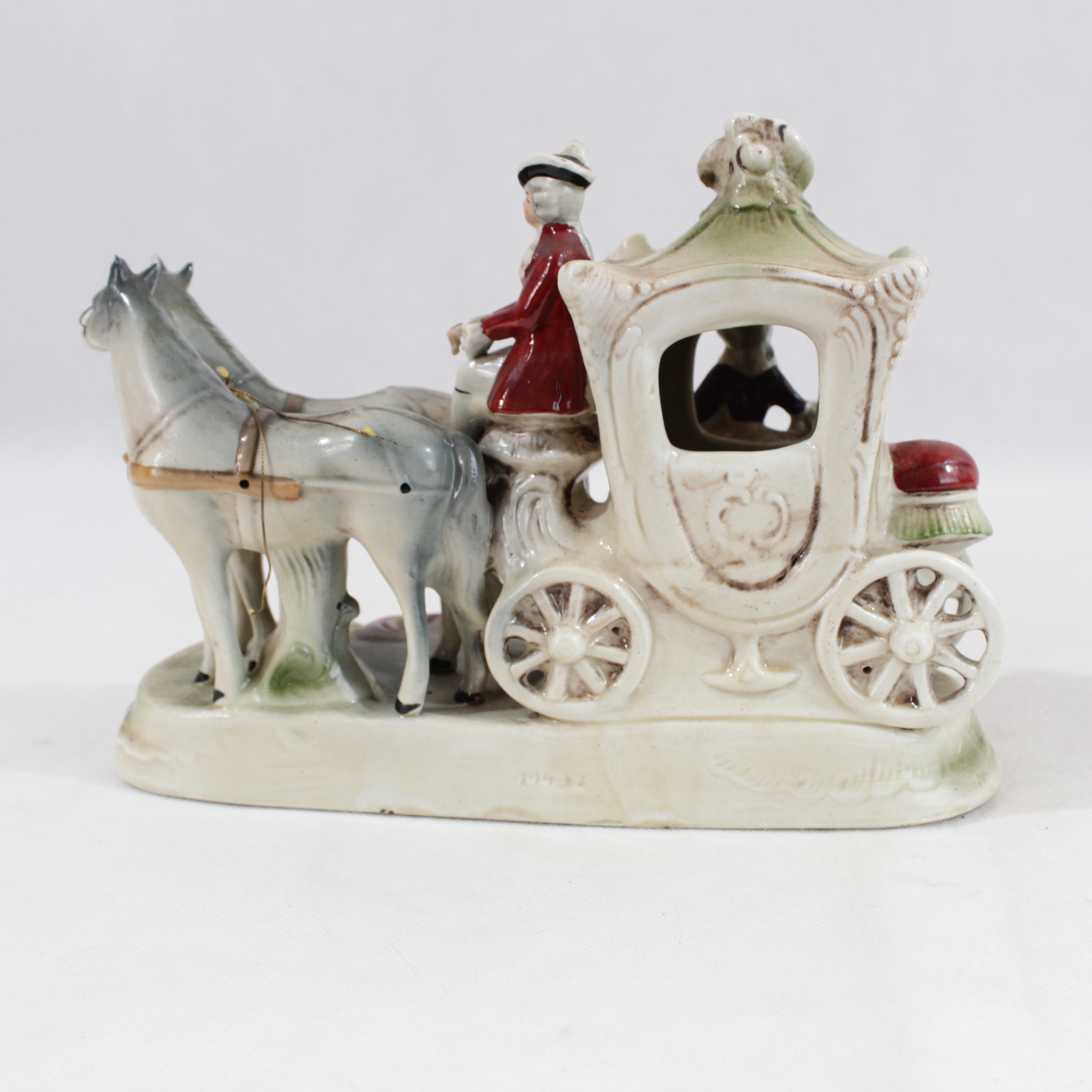  Carrosse et figurines en porcelaine de SAXE  Très bon état - Vue 3 - 