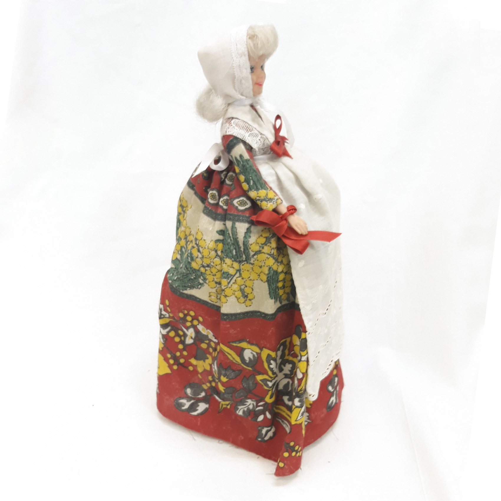 Poupée provençale avec poche lavande  - Photo 1